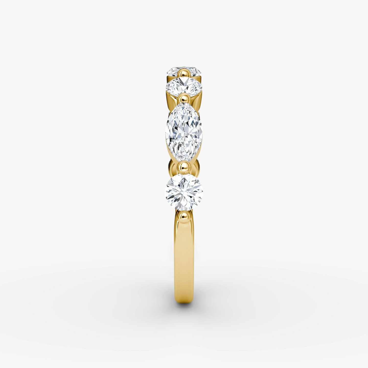 The Mixed Shape Single Shared Prong Band | round-brilliant+marquise | 18k | Yellow Gold