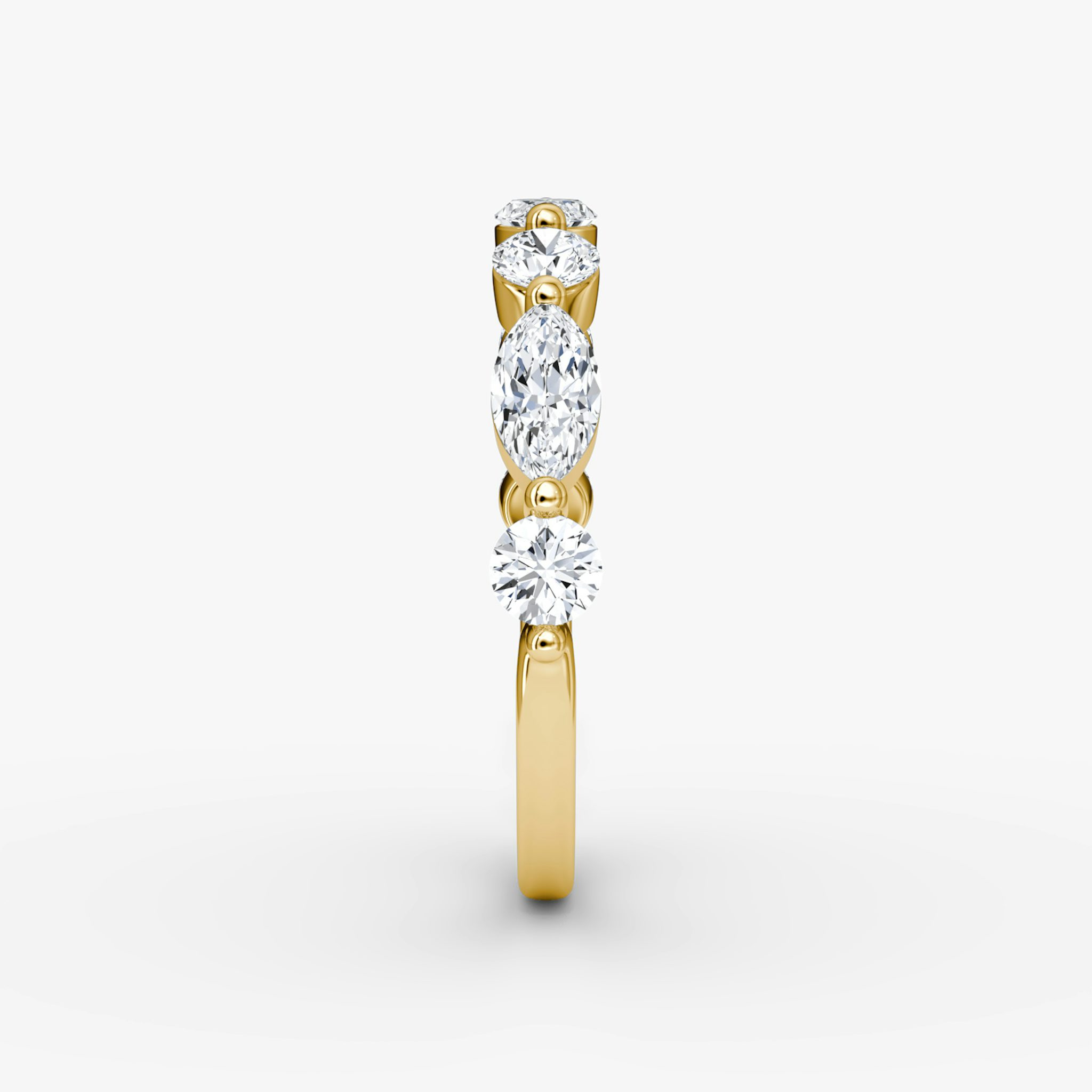 The Mixed Shape Single Shared Prong Band | round-brilliant+marquise | 18k | Yellow Gold