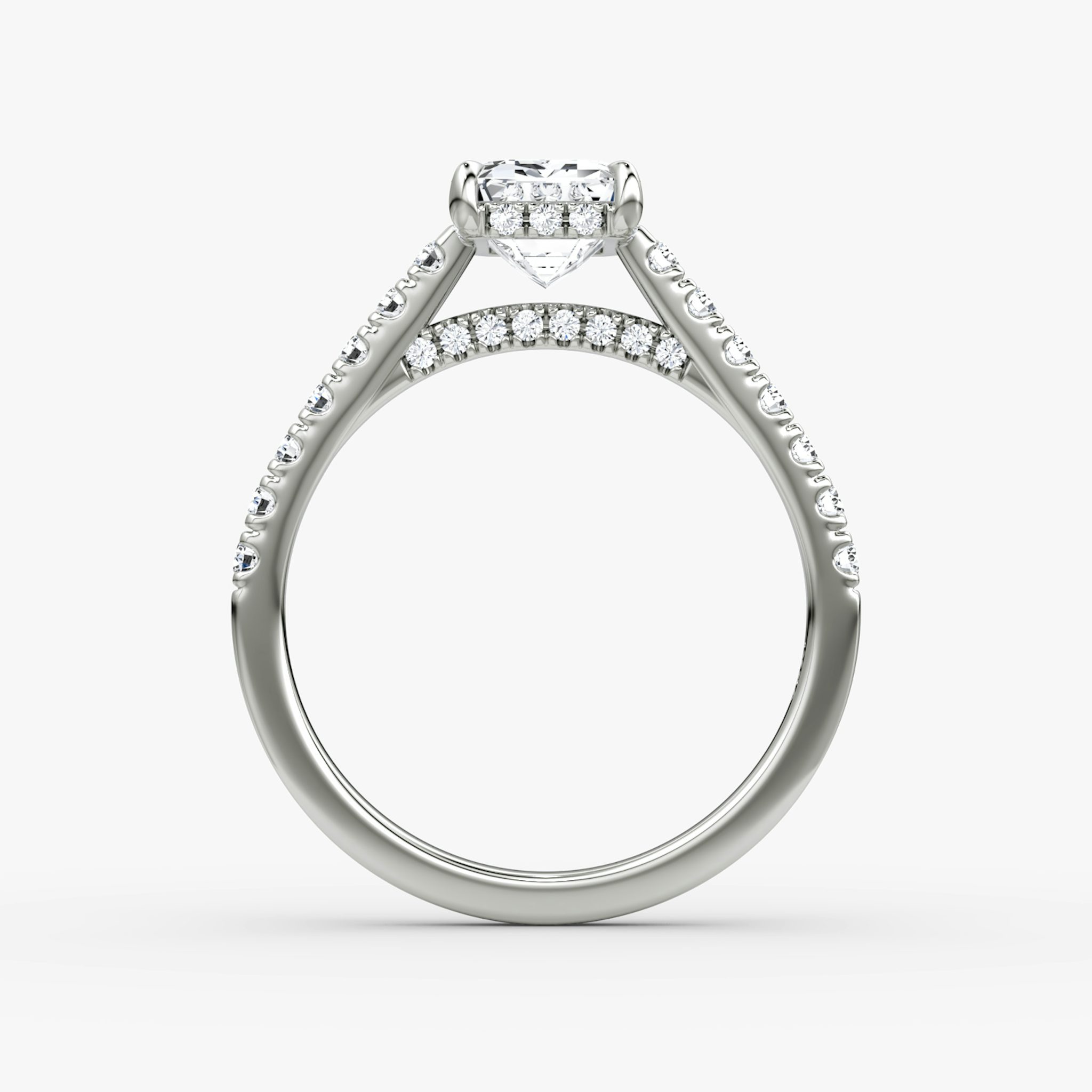 The Pavé Bridge | Emerald | 18k | White Gold | bandAccent: Pavé | diamondOrientation: vertical | caratWeight: other