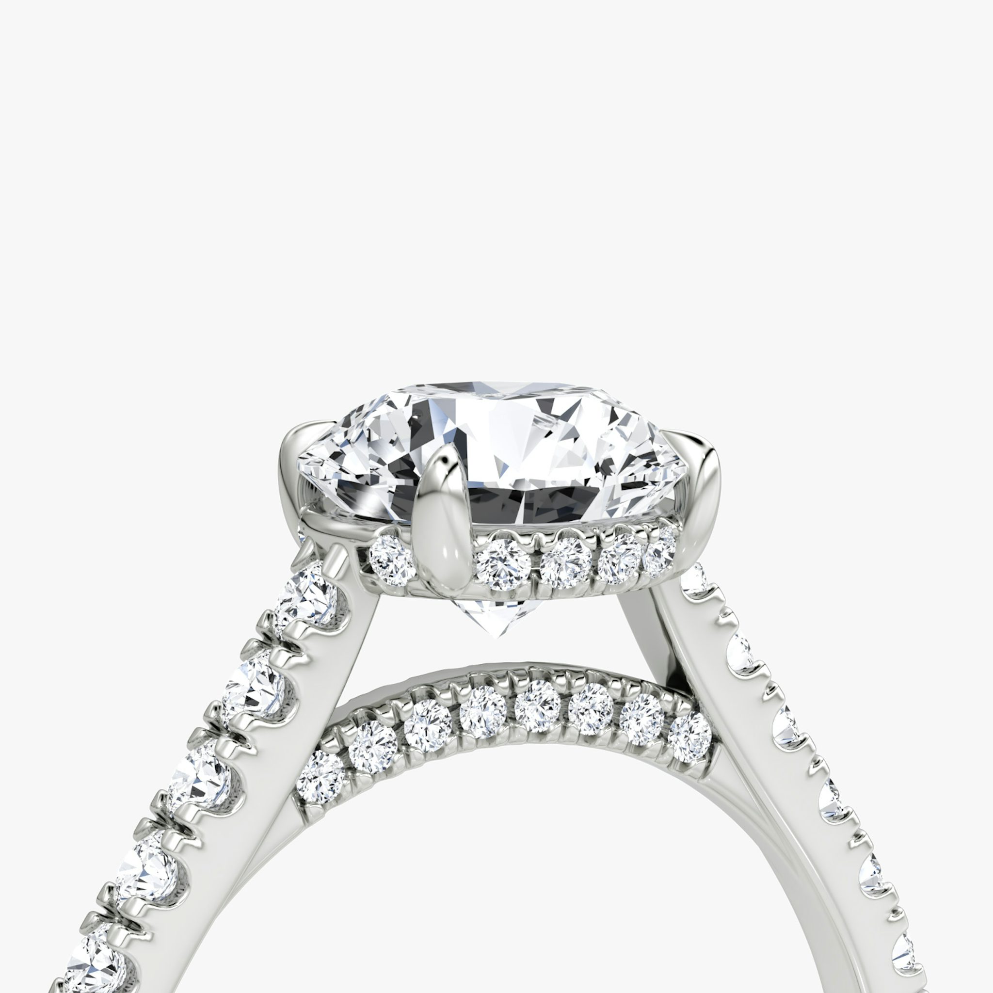 Pavé Bridge | Rund | Platin | bandAccent: Mit Pavé-Besatz | caratWeight: 1.5ct | diamondOrientation: vertical