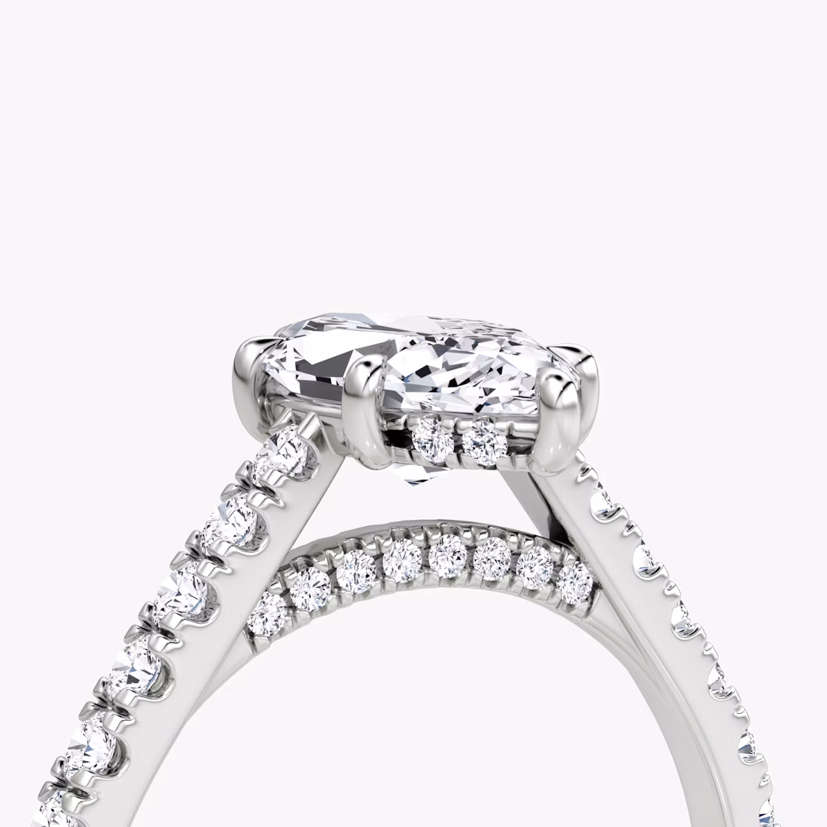 Pavé Bridge | Marquise | 18k | Weißgold | bandAccent: Mit Pavé-Besatz | diamondOrientation: vertical | caratWeight: other