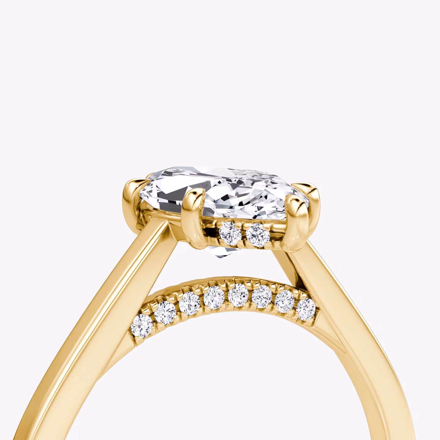 Anillo de compromiso Pavé Bridge | Marquise | 18k | Oro amarillo | bandAccent: Simple | diamondOrientation: vertical | caratWeight: other