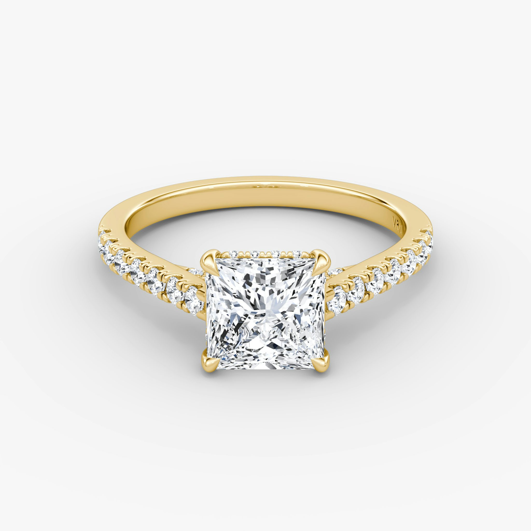The Pavé Bridge | Princess | 18k | Yellow Gold | bandAccent: Pavé | diamondOrientation: vertical | caratWeight: other