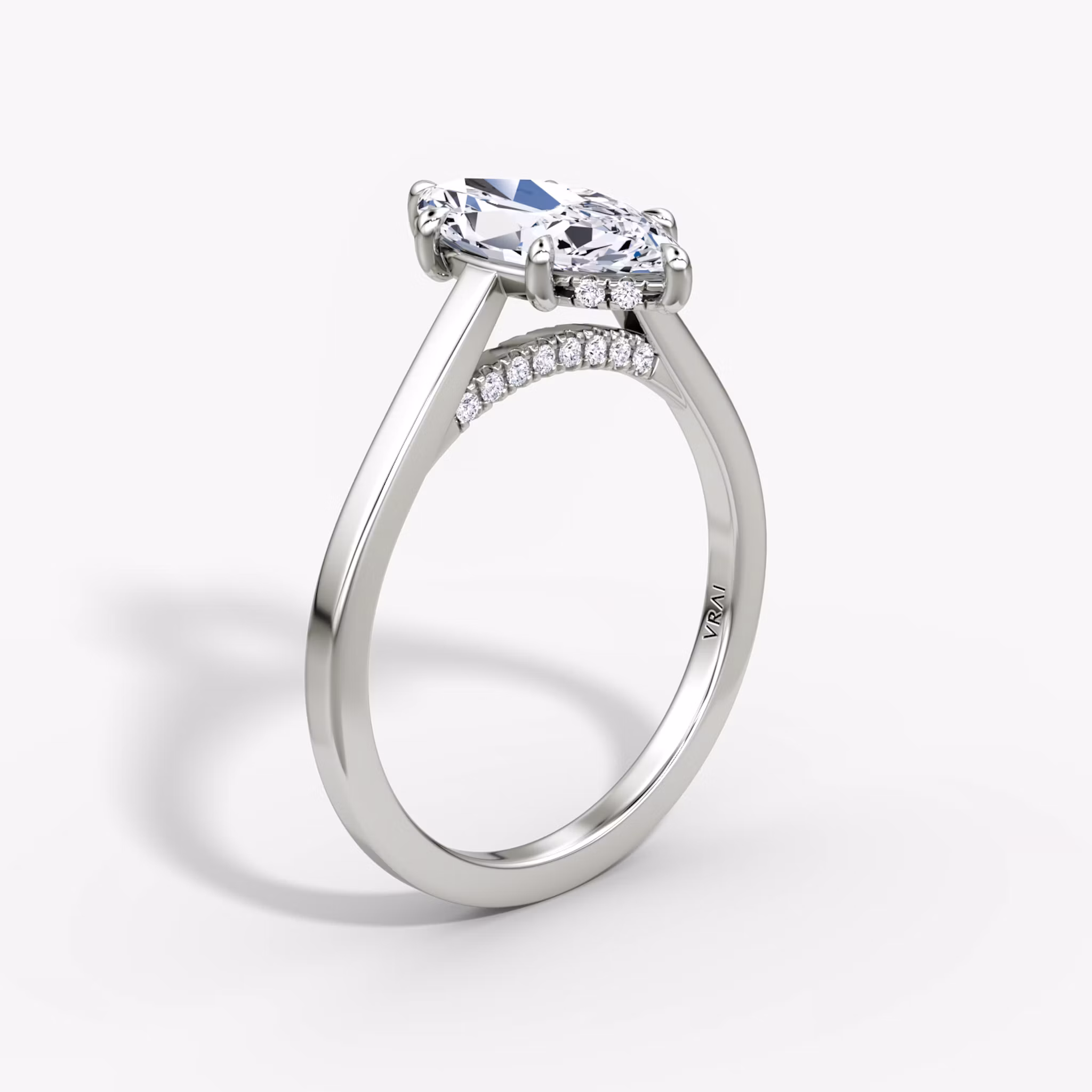 Pavé Bridge Marquise | Platinum