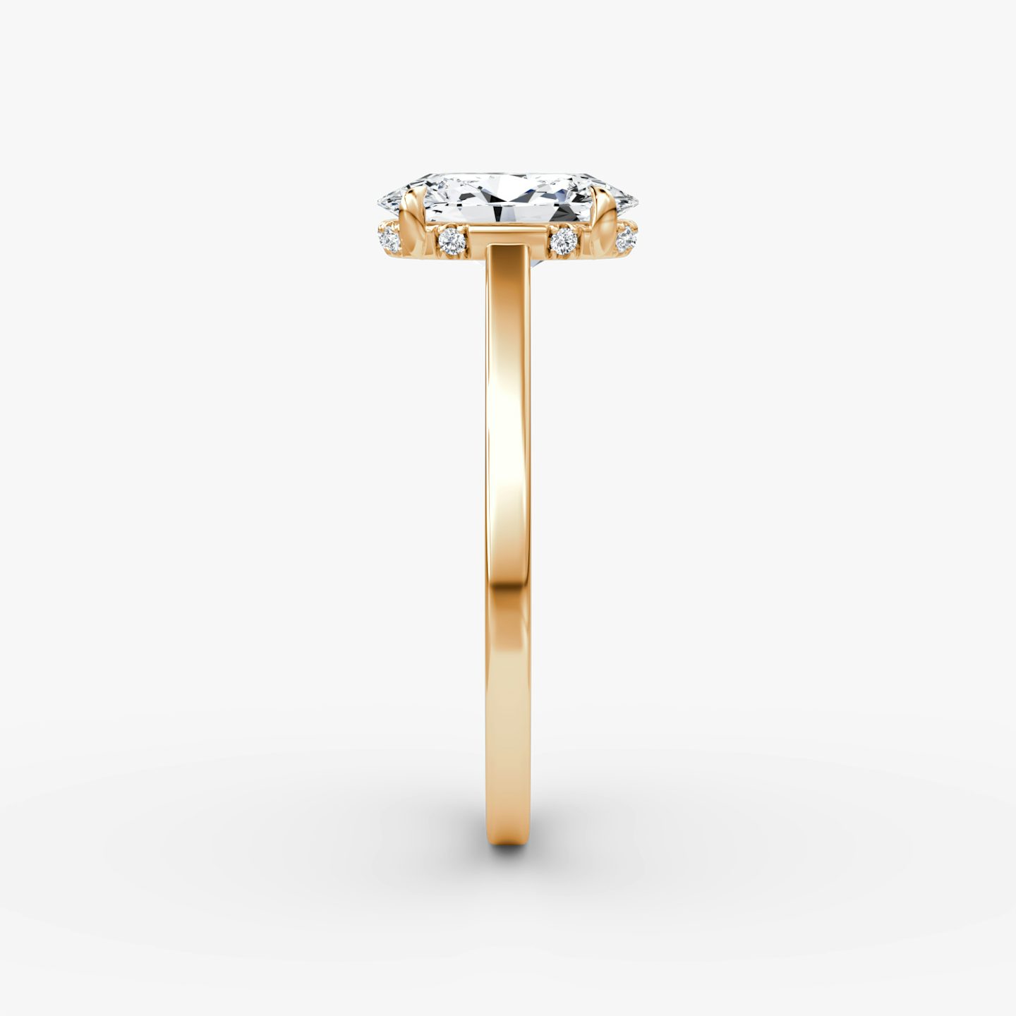Anillo de compromiso Pavé Bridge | Oval | 14k | Oro rosa | bandAccent: Simple | diamondOrientation: vertical | caratWeight: other