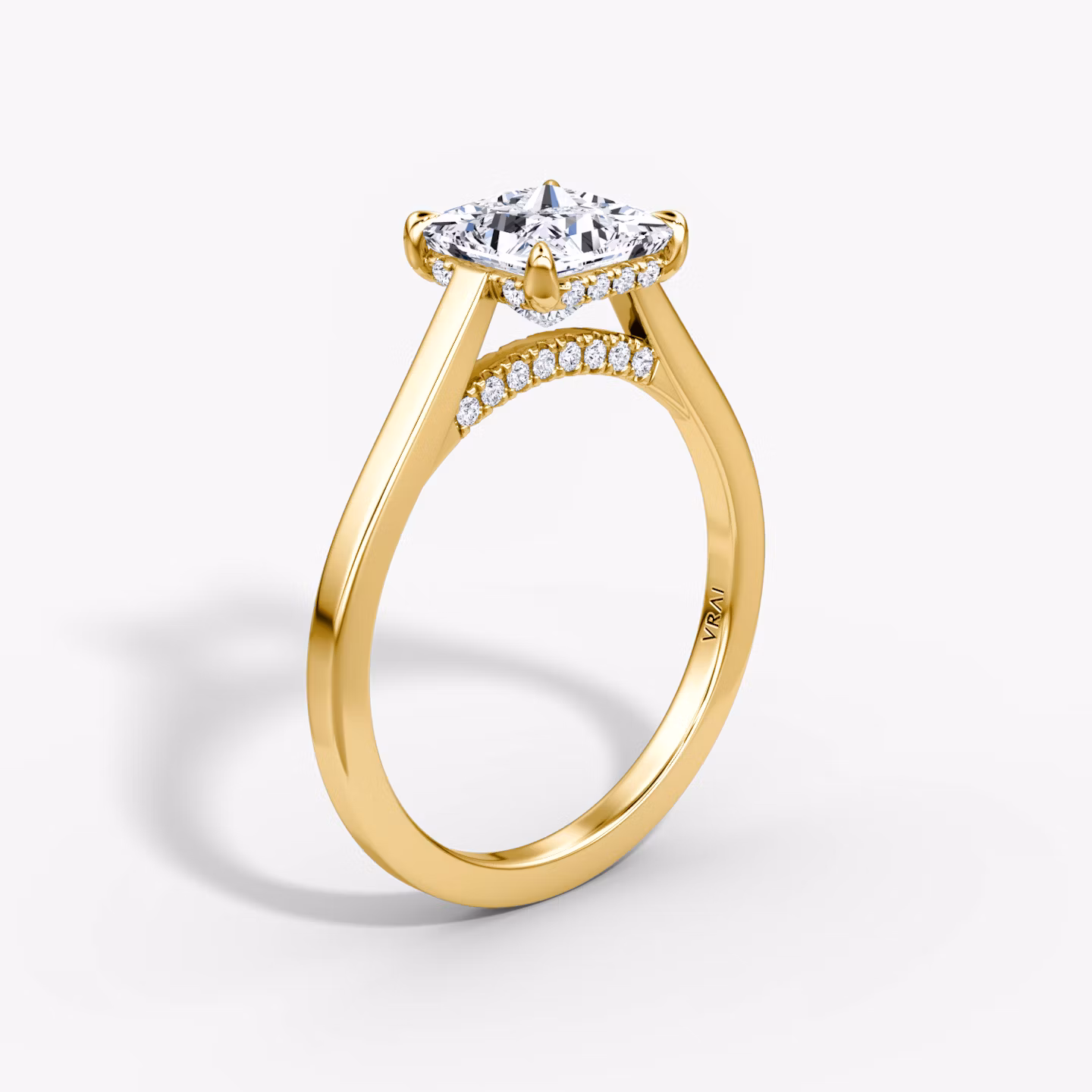 The Pavé Bridge Princess | Yellow Gold