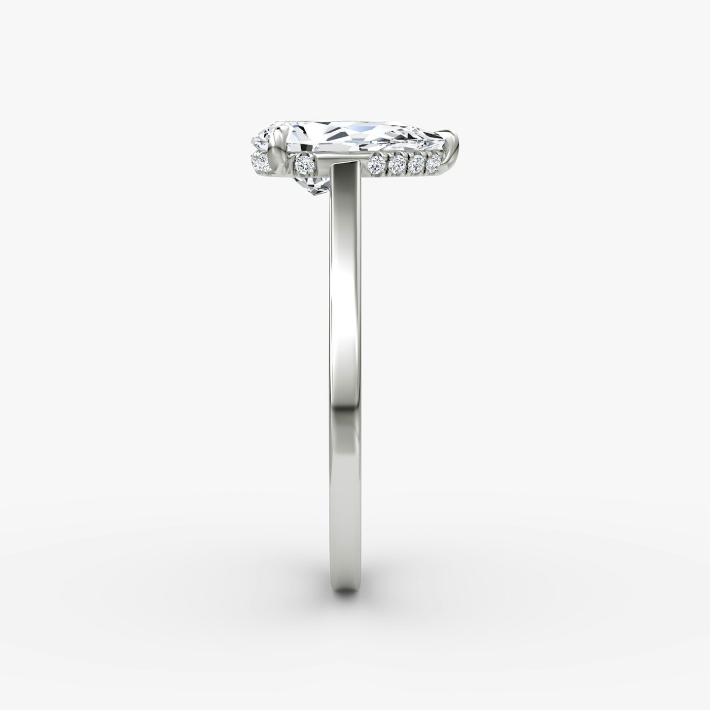 The Pavé Bridge | Pear | 18k | White Gold | bandAccent: Plain | diamond: Pear | diamondOrientation: vertical | caratWeight: other