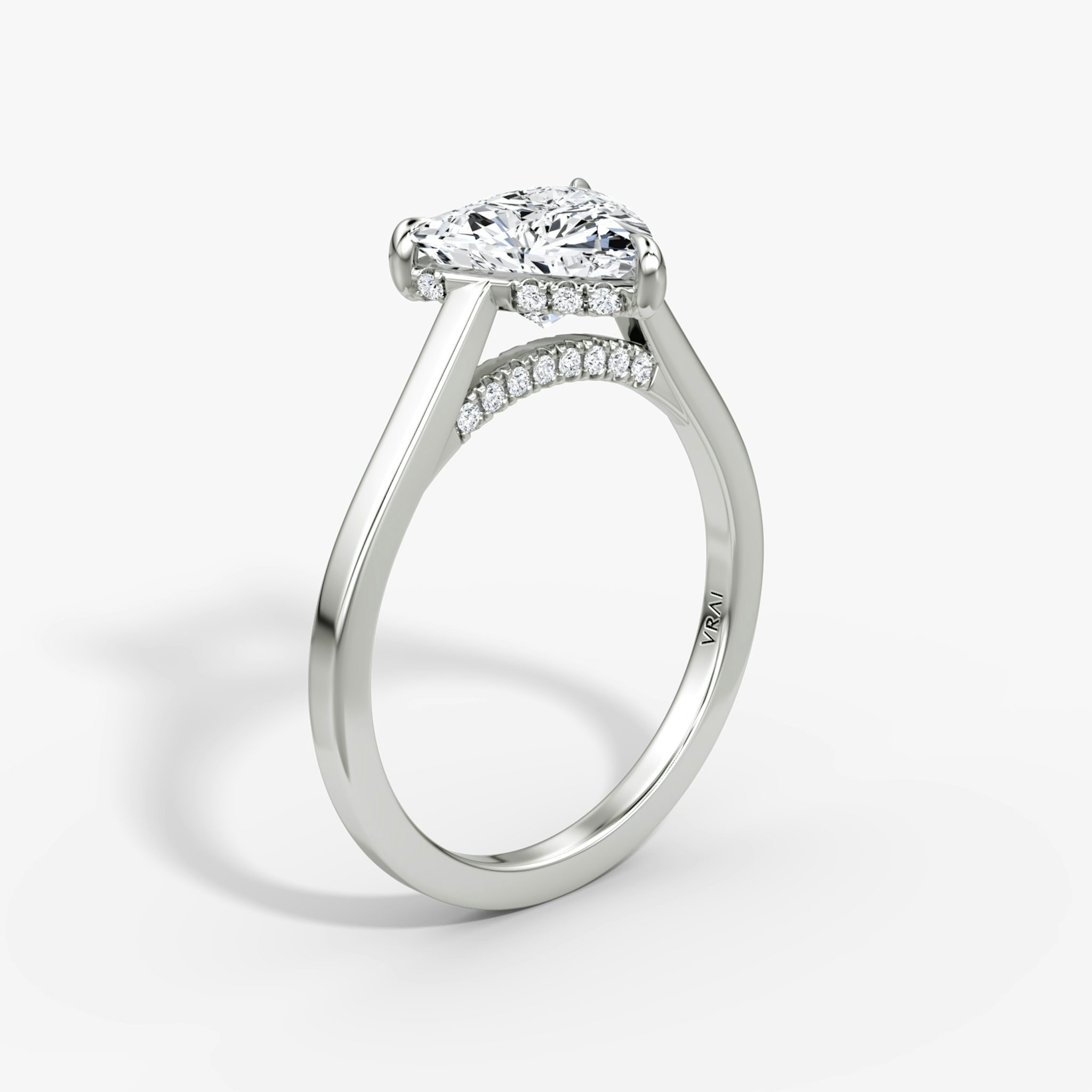 The Pavé Bridge | Trillion | Platinum | bandAccent: Plain | diamondOrientation: vertical | caratWeight: other