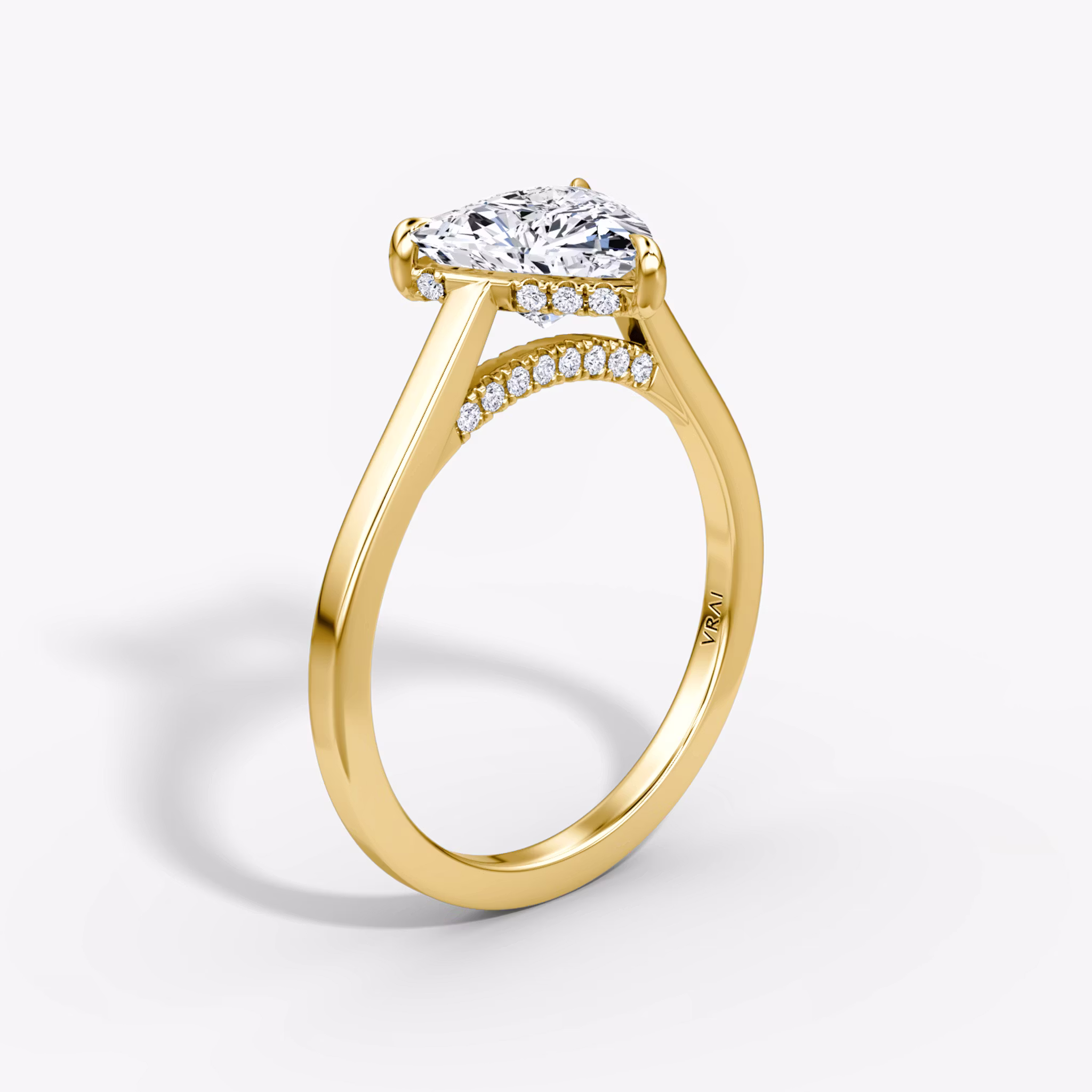 The Pavé Bridge Trillion | Yellow Gold