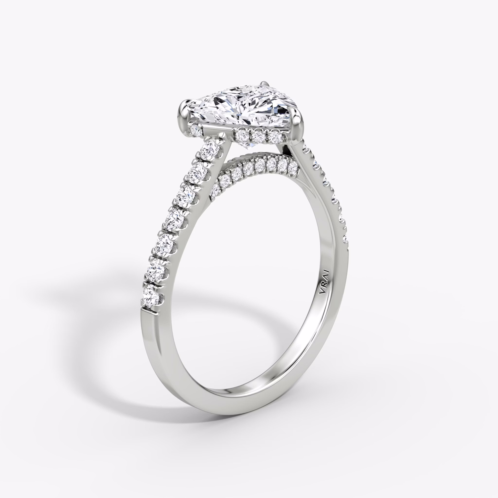 The Pavé Bridge | Trillion | 18k | White Gold | bandAccent: Pavé | diamondOrientation: vertical | caratWeight: other