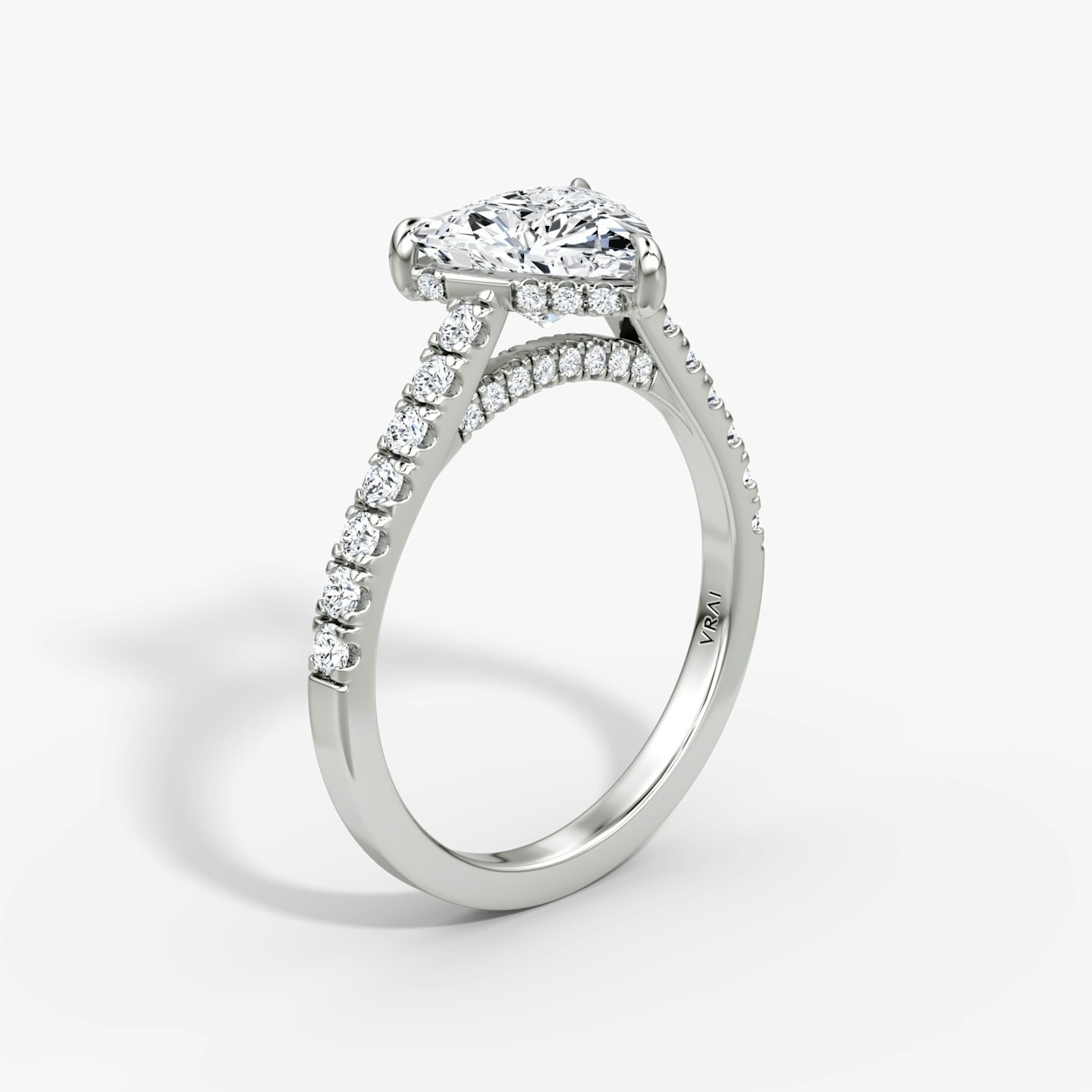 The Pavé Bridge | Trillion | 18k | White Gold | bandAccent: Pavé | diamondOrientation: vertical | caratWeight: other