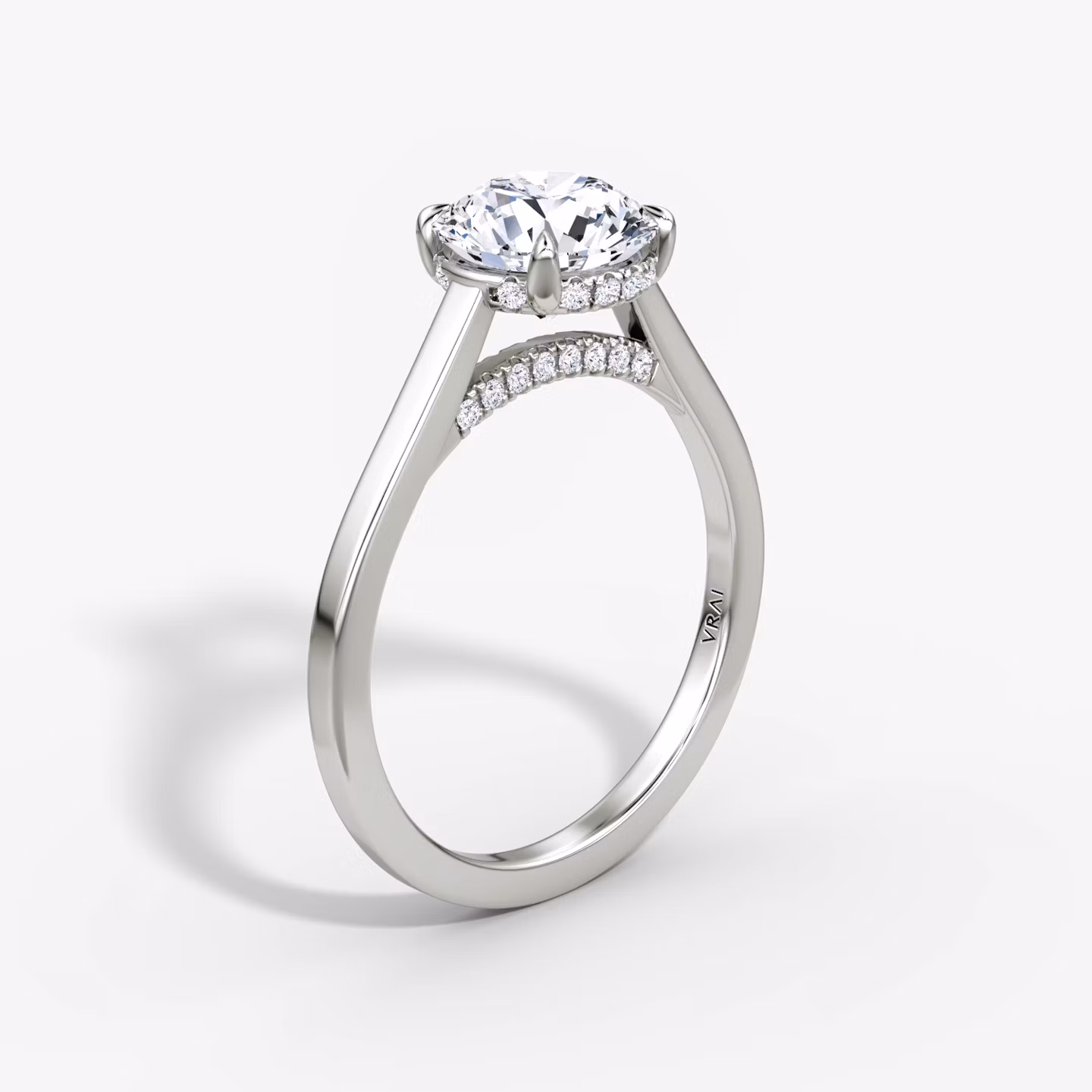The Pavé Bridge Round Brilliant | Platinum