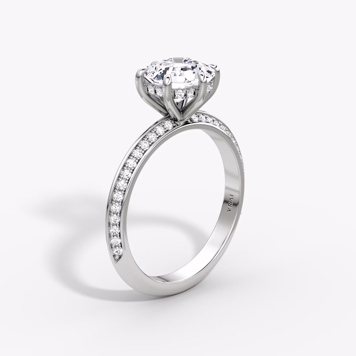 The Knife-Edge | Asscher | Platinum | bandAccent: Pavé | hiddenHalo: yes | diamondOrientation: vertical | caratWeight: other