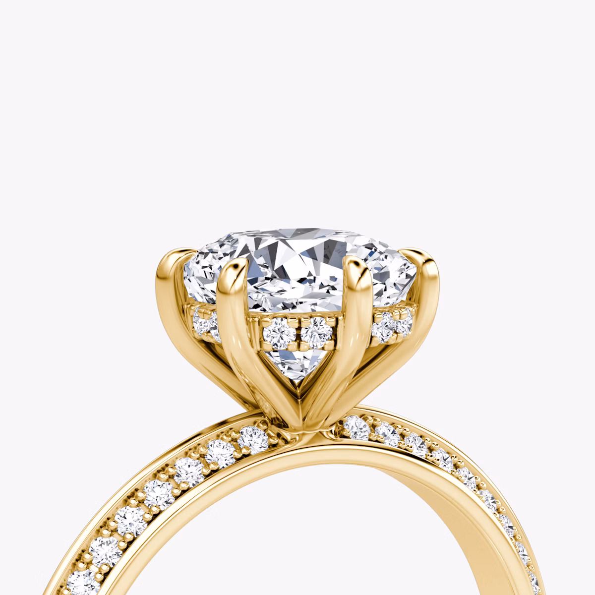 Knife-Edge | Cushion | 18k | Gelbgold | bandAccent: Mit Pavé-Besatz | hiddenHalo: yes | diamondOrientation: vertical | caratWeight: other
