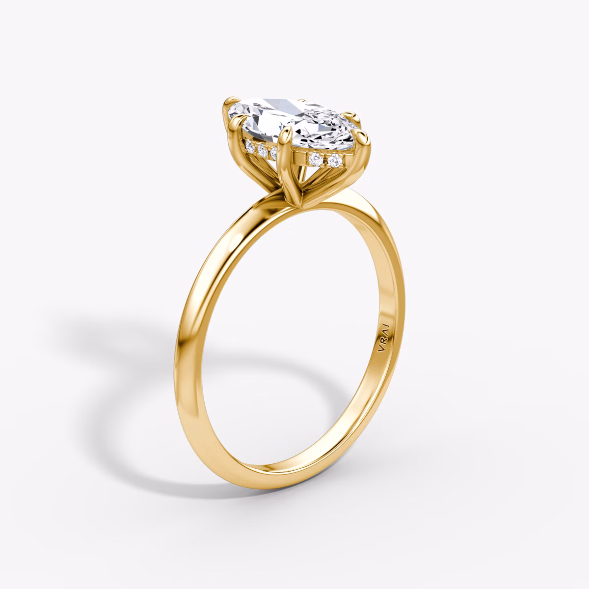 Knife-Edge | Marquise | 18k | Gelbgold | bandAccent: Ohne Pavé-Besatz | hiddenHalo: yes | diamondOrientation: vertical | caratWeight: other
