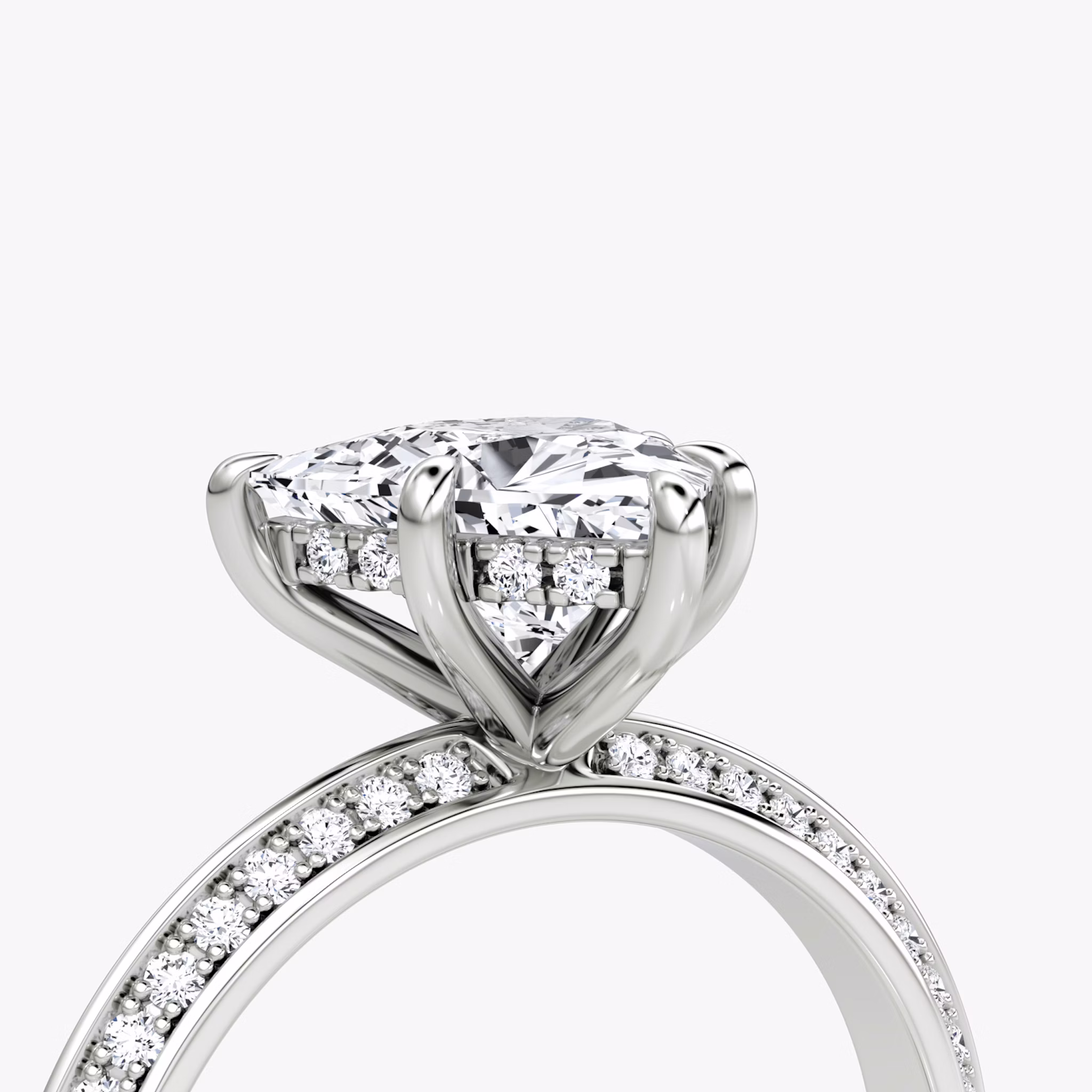 The Knife-Edge | Trillion | 18k | White Gold | bandAccent: Pavé | hiddenHalo: yes | diamondOrientation: vertical | caratWeight: other