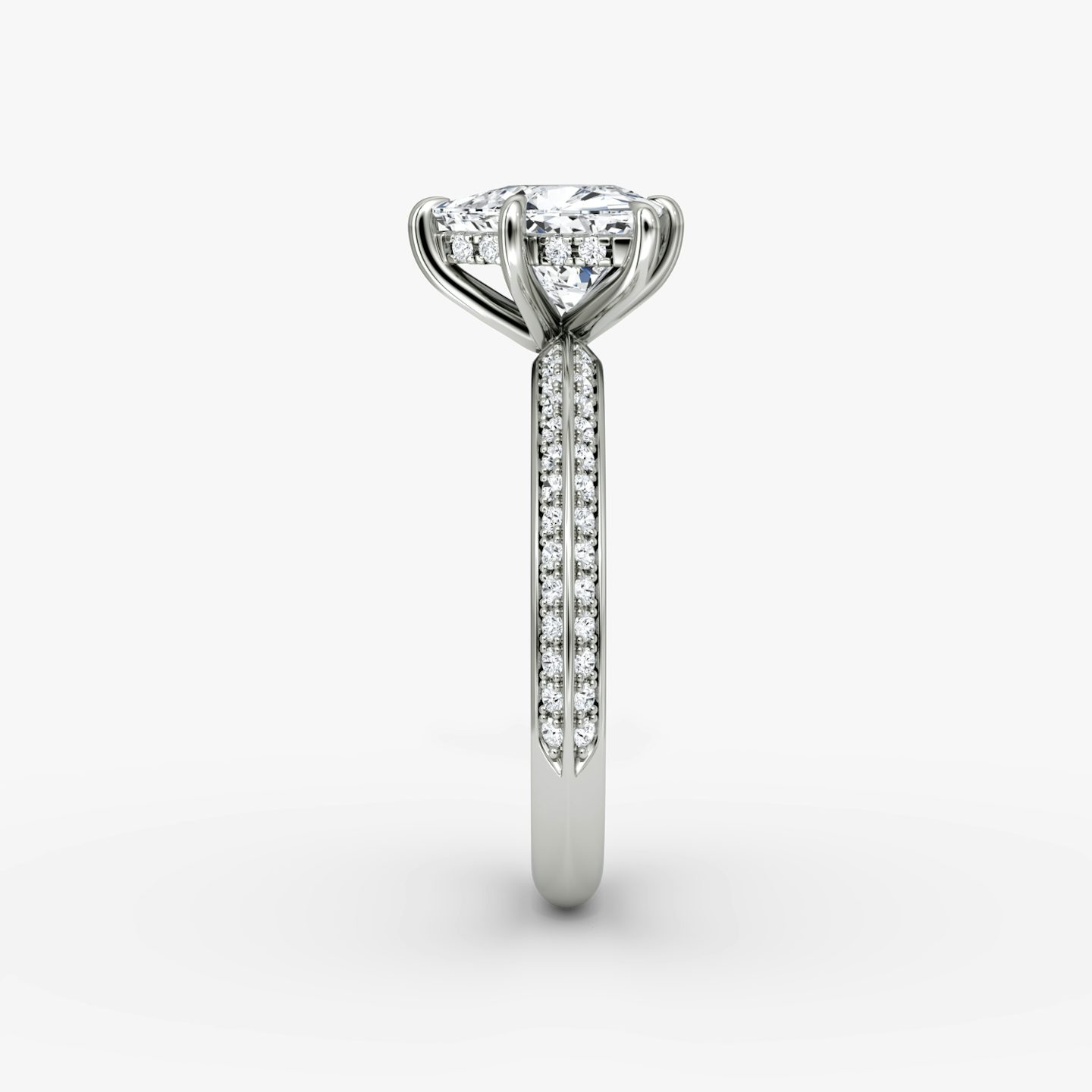 The Knife-Edge | Trillion | 18k | White Gold | bandAccent: Pavé | hiddenHalo: yes | diamondOrientation: vertical | caratWeight: other