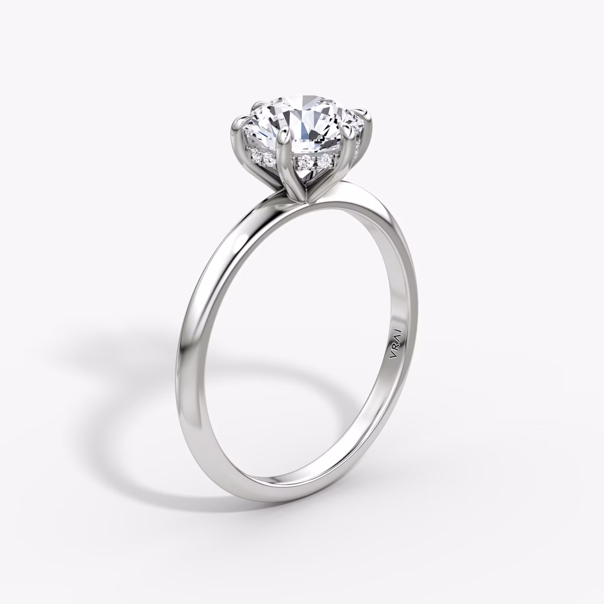 Anillo de compromiso Knife-Edge | Brillante | 18k | Oro blanco | bandAccent: Simple | caratWeight: other | hiddenHalo: yes | diamondOrientation: vertical