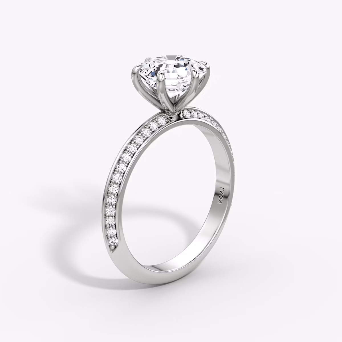 The Knife-Edge | Asscher | Platinum | bandAccent: Pavé | hiddenHalo: no | diamondOrientation: vertical | caratWeight: other