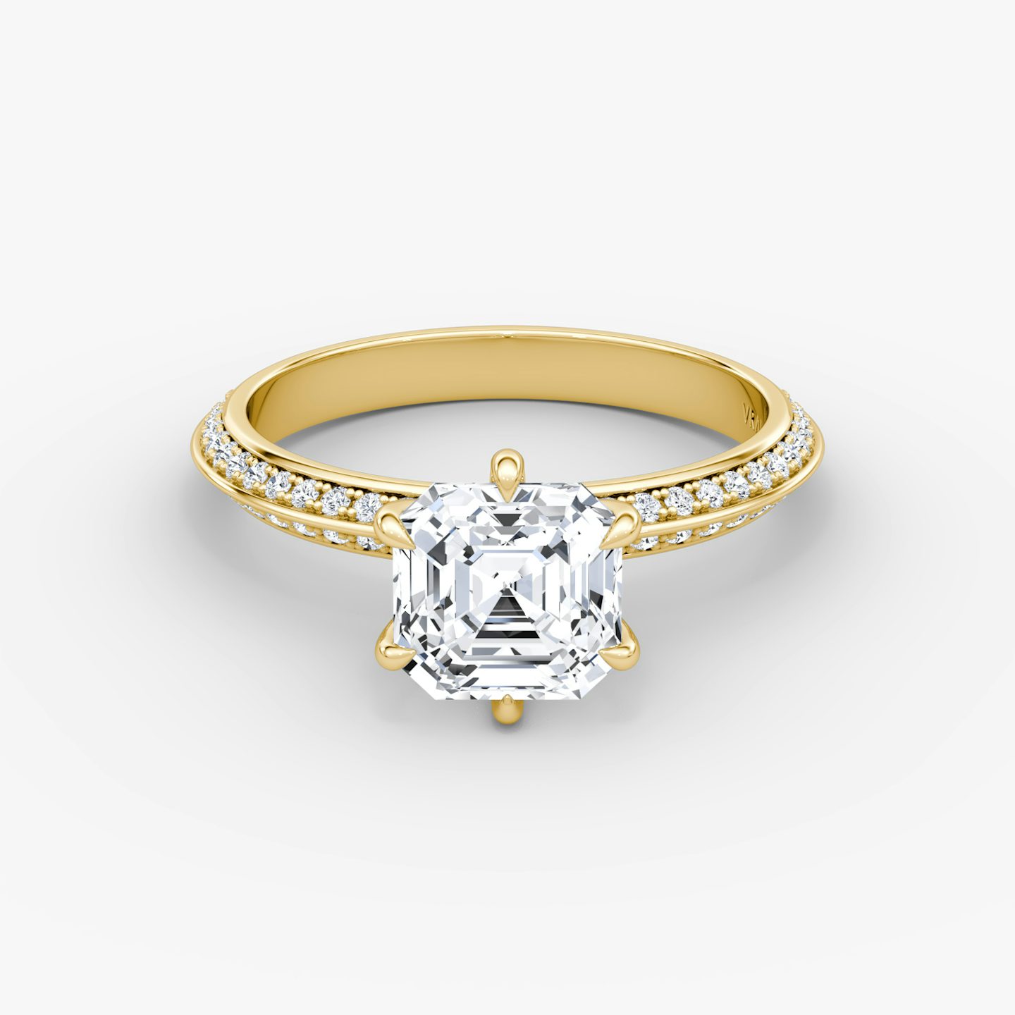 Anillo de compromiso Knife-Edge | Asscher | 18k | Oro amarillo | bandAccent: Pavé | hiddenHalo: no | diamondOrientation: vertical | caratWeight: other
