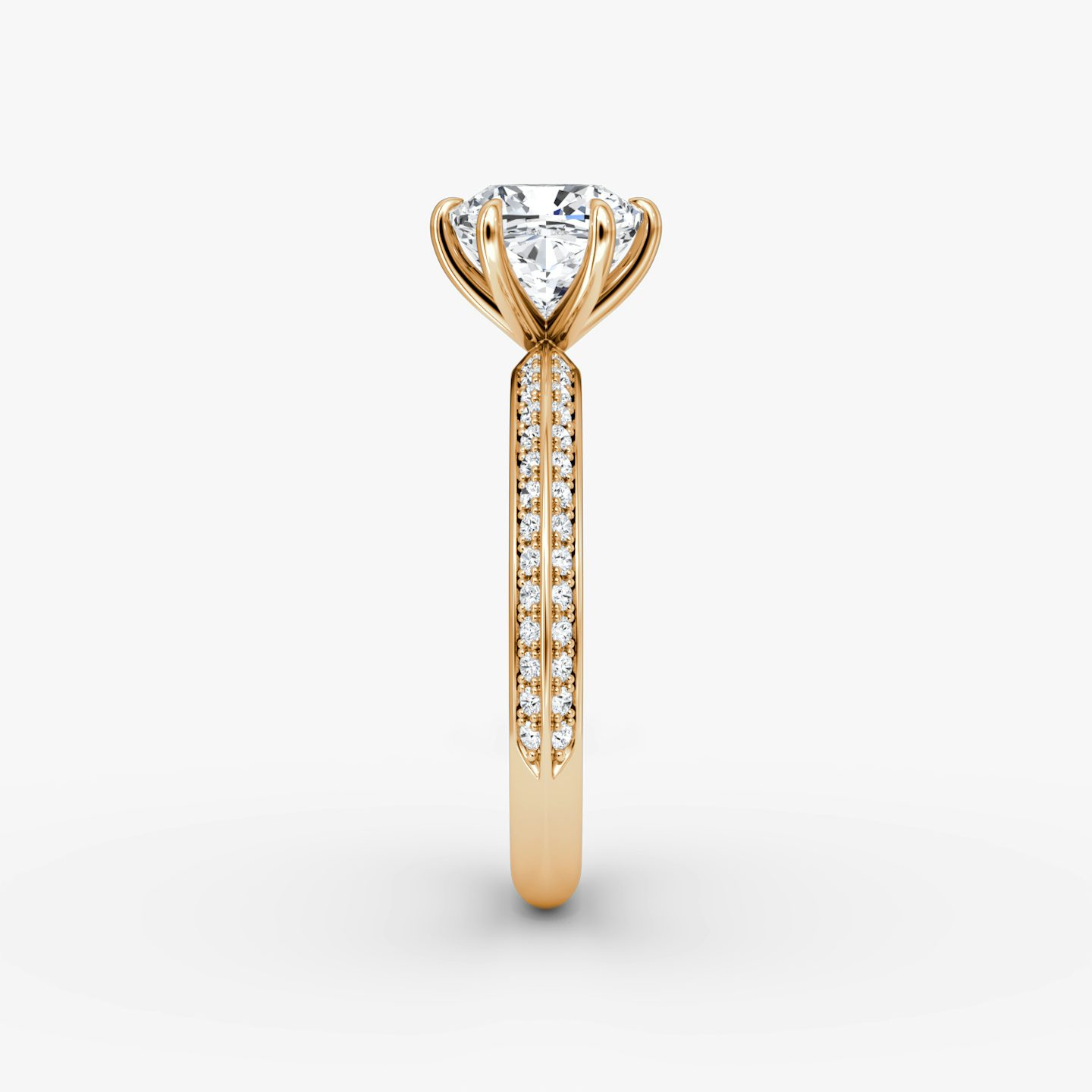 undefined | Coussin | 14k | Or rose | bandAccent: Pavé | hiddenHalo: no | diamondOrientation: vertical | caratWeight: other