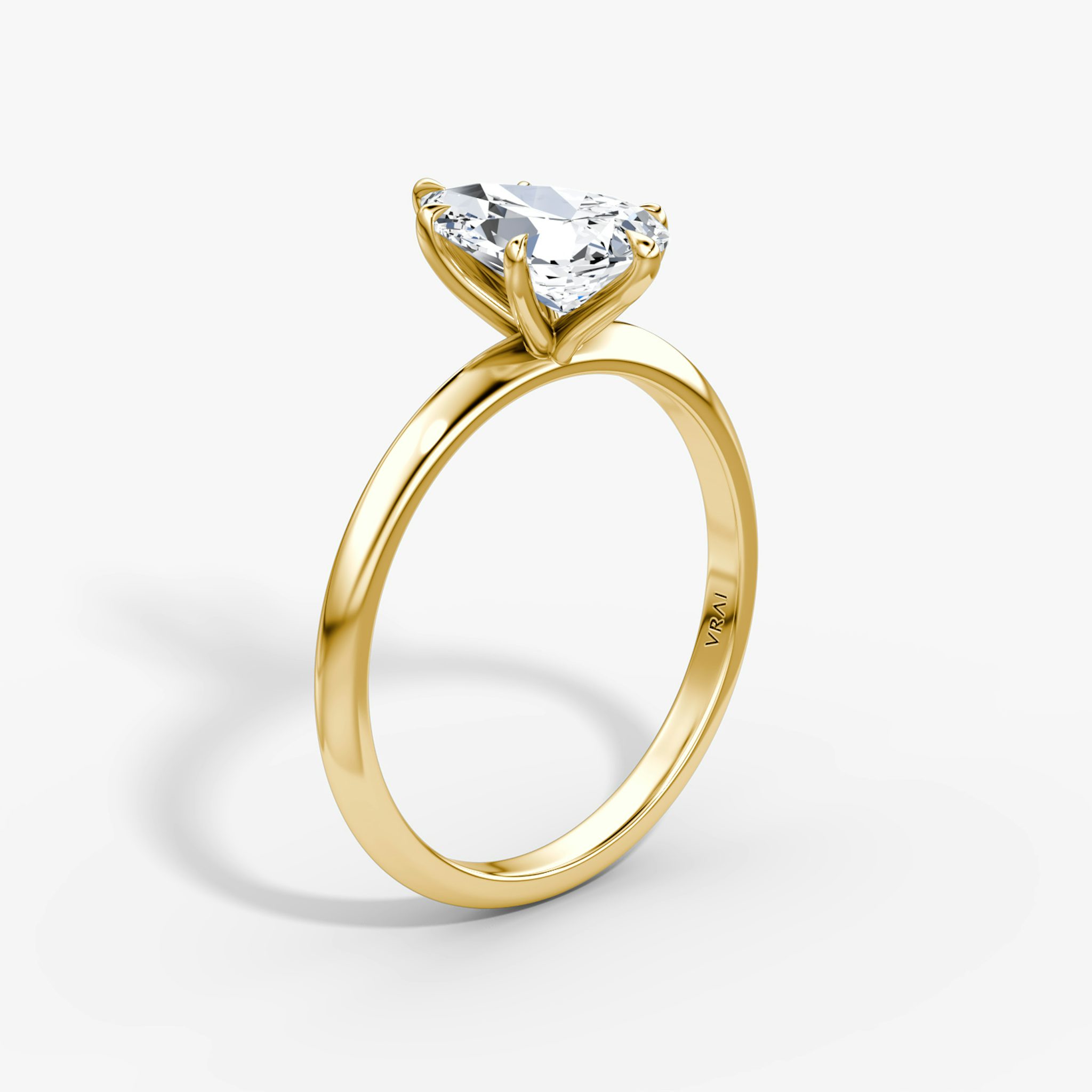 The Knife-Edge | Pear | 18k | Yellow Gold | bandAccent: Plain | hiddenHalo: no | diamondOrientation: vertical | caratWeight: other