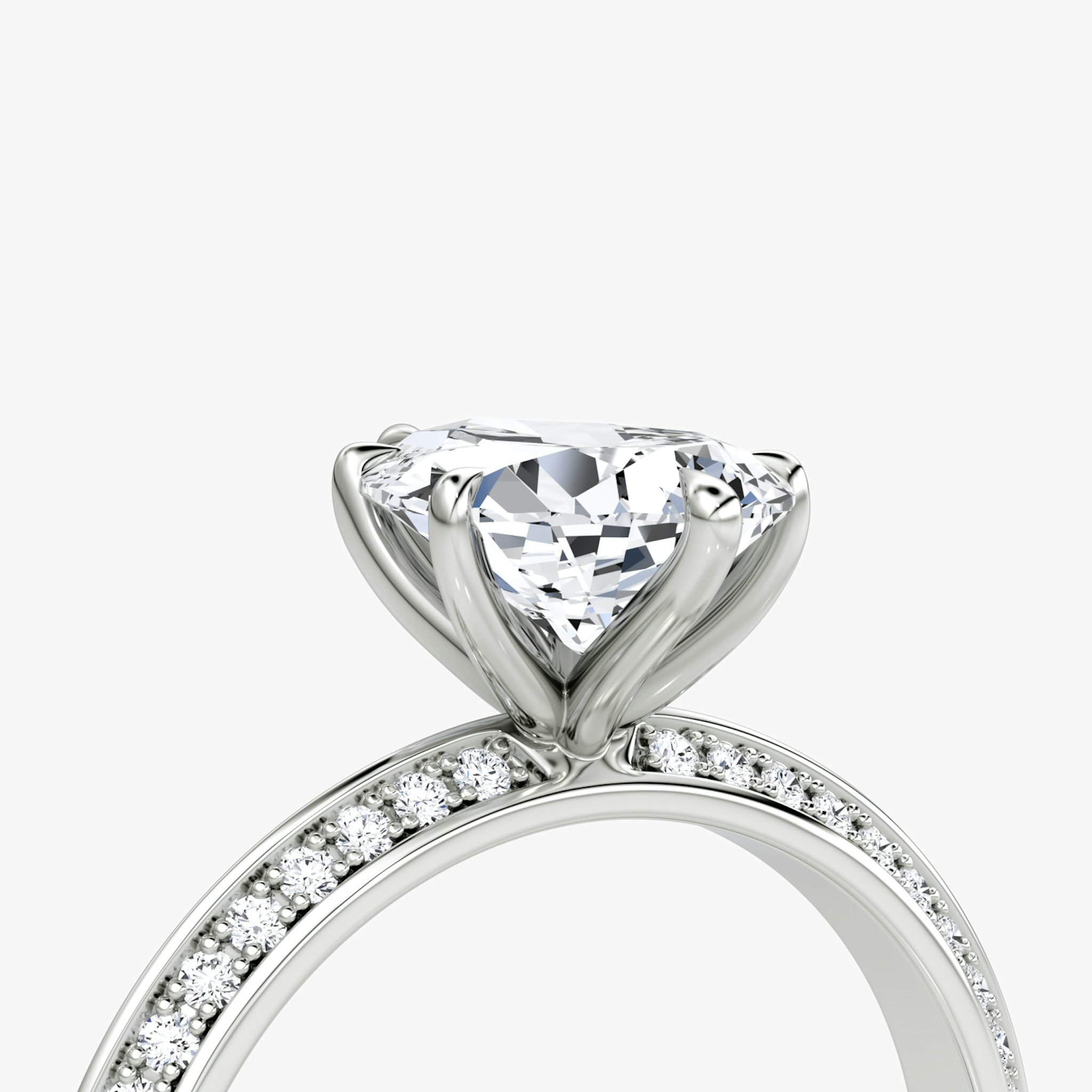 The Knife-Edge | Pear | 18k | White Gold | bandAccent: Pavé | hiddenHalo: no | diamondOrientation: vertical | caratWeight: other