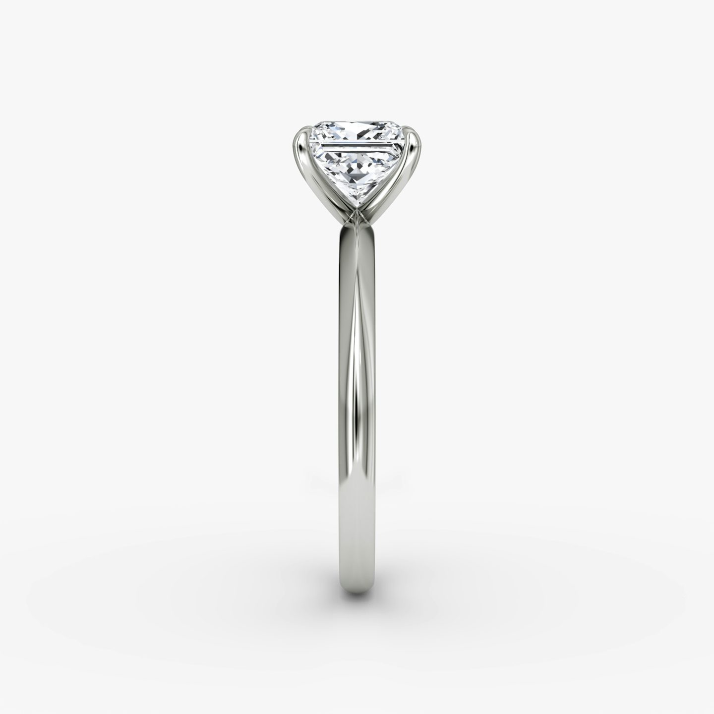 The Knife-Edge | Princess | Platinum | bandAccent: Plain | hiddenHalo: no | diamondOrientation: vertical | caratWeight: other