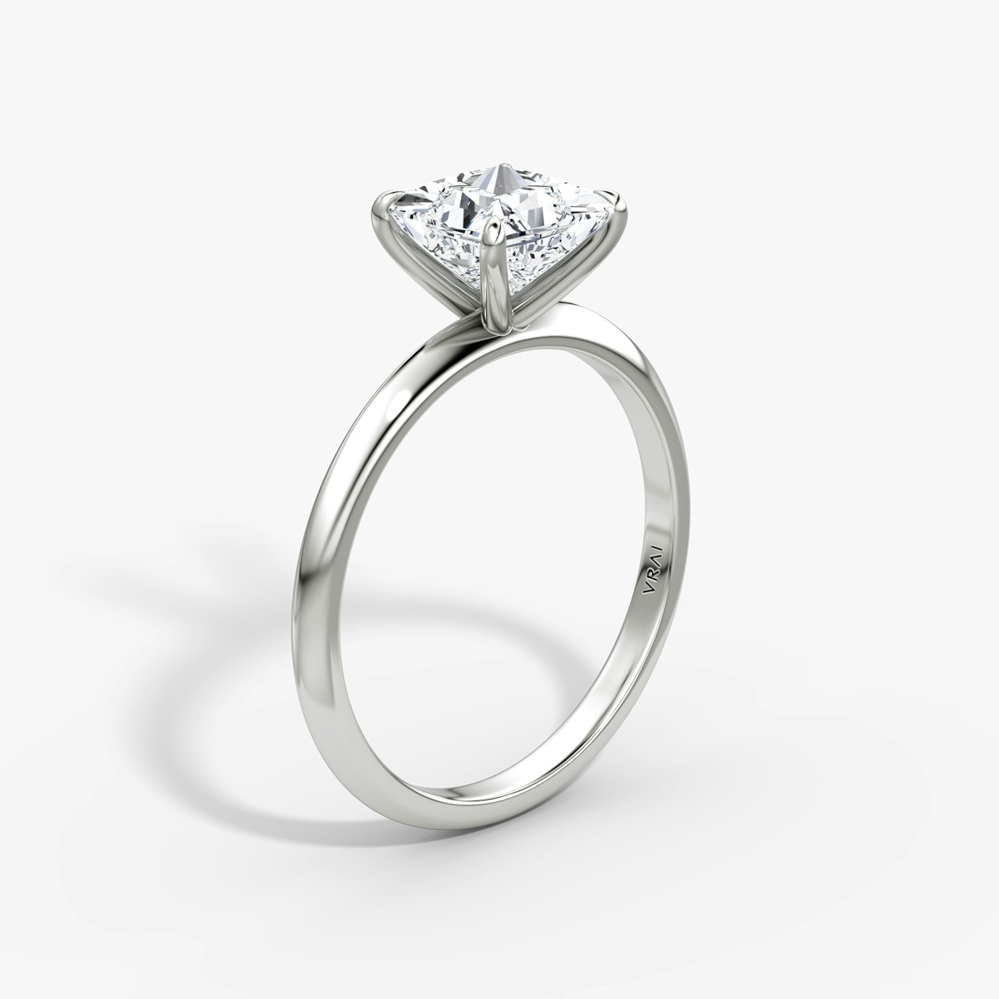 The Knife-Edge | Princess | Platinum | bandAccent: Plain | hiddenHalo: no | diamondOrientation: vertical | caratWeight: other