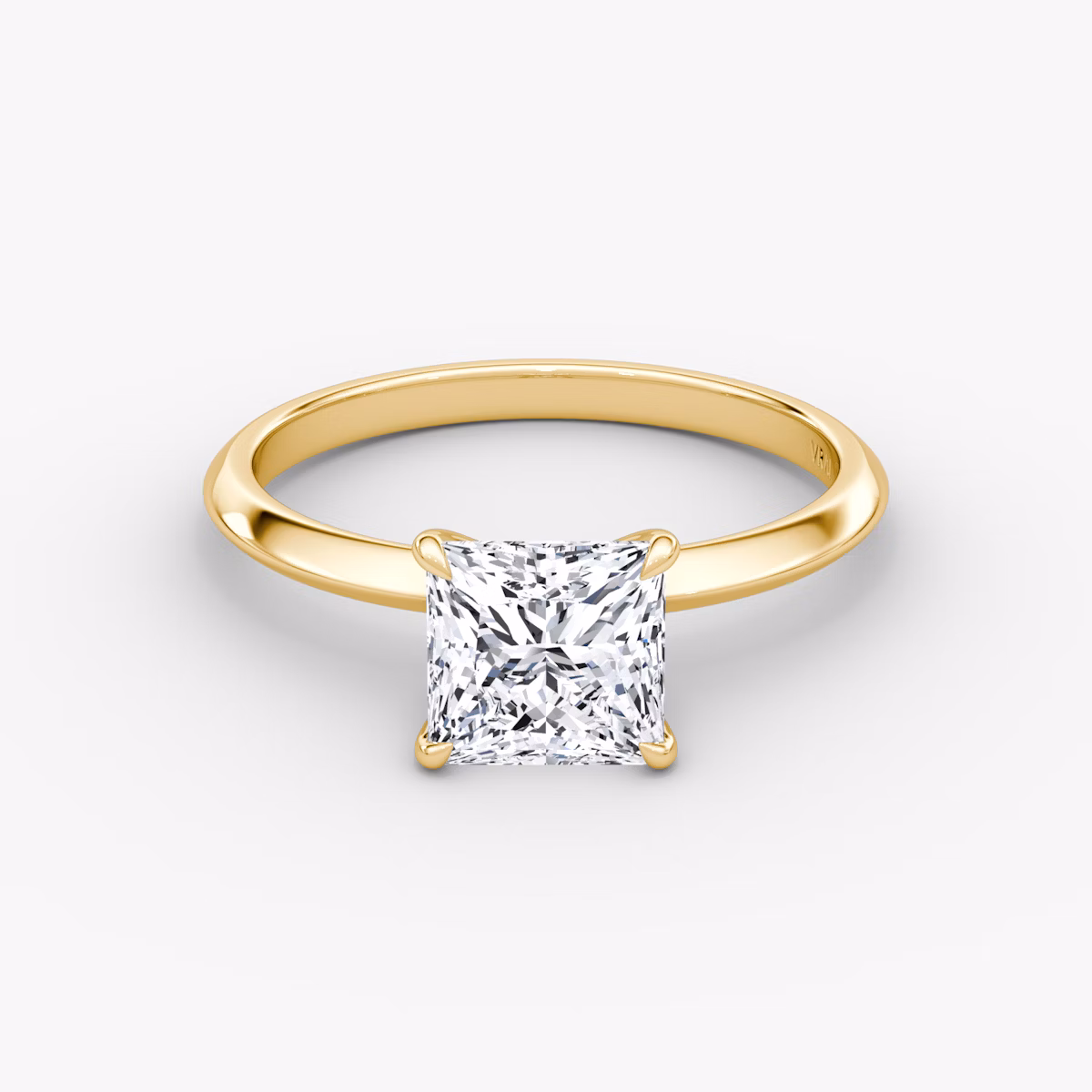 Knife-Edge | Princess | 18k | Gelbgold | bandAccent: Ohne Pavé-Besatz | hiddenHalo: no | diamondOrientation: vertical | caratWeight: other