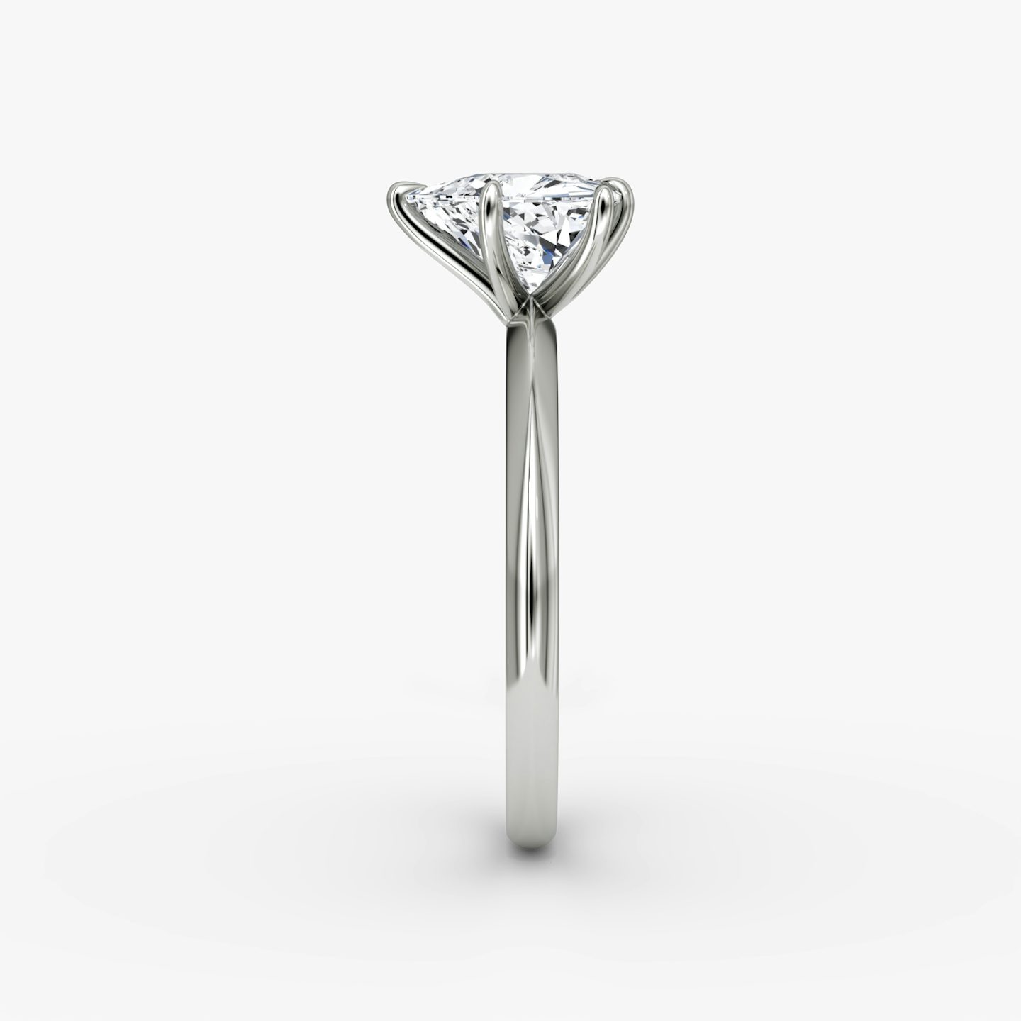 The Knife-Edge | Trillion | 18k | White Gold | bandAccent: Plain | hiddenHalo: no | diamondOrientation: vertical | caratWeight: other