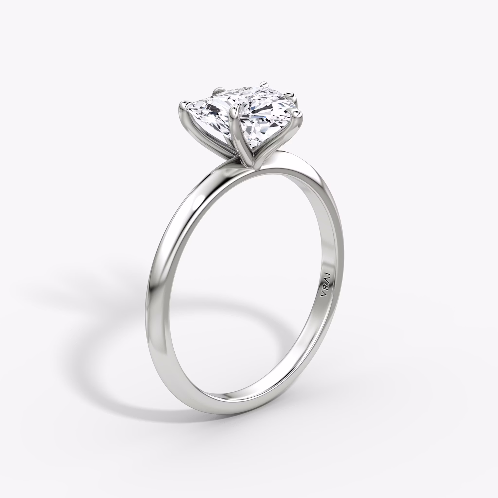 The Knife-Edge | Trillion | 18k | White Gold | bandAccent: Plain | hiddenHalo: no | diamondOrientation: vertical | caratWeight: other