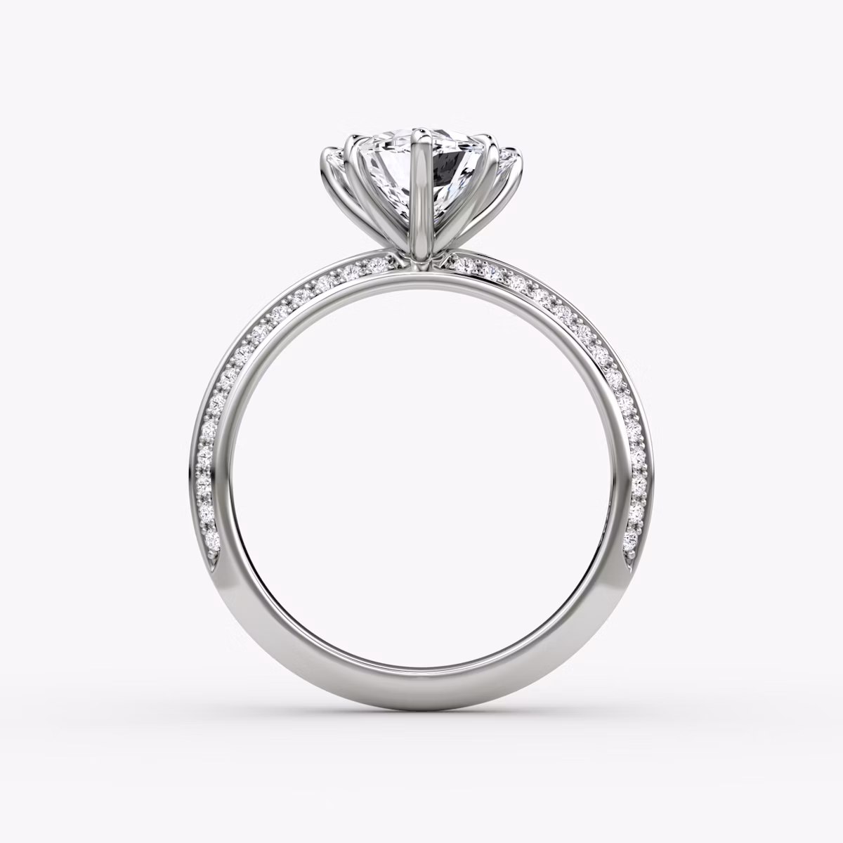 Knife-Edge | Trillant | Platin | bandAccent: Mit Pavé-Besatz | hiddenHalo: no | diamondOrientation: vertical | caratWeight: other
