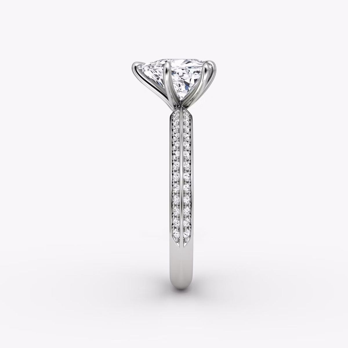 Knife-Edge | Trillant | Platin | bandAccent: Mit Pavé-Besatz | hiddenHalo: no | diamondOrientation: vertical | caratWeight: other