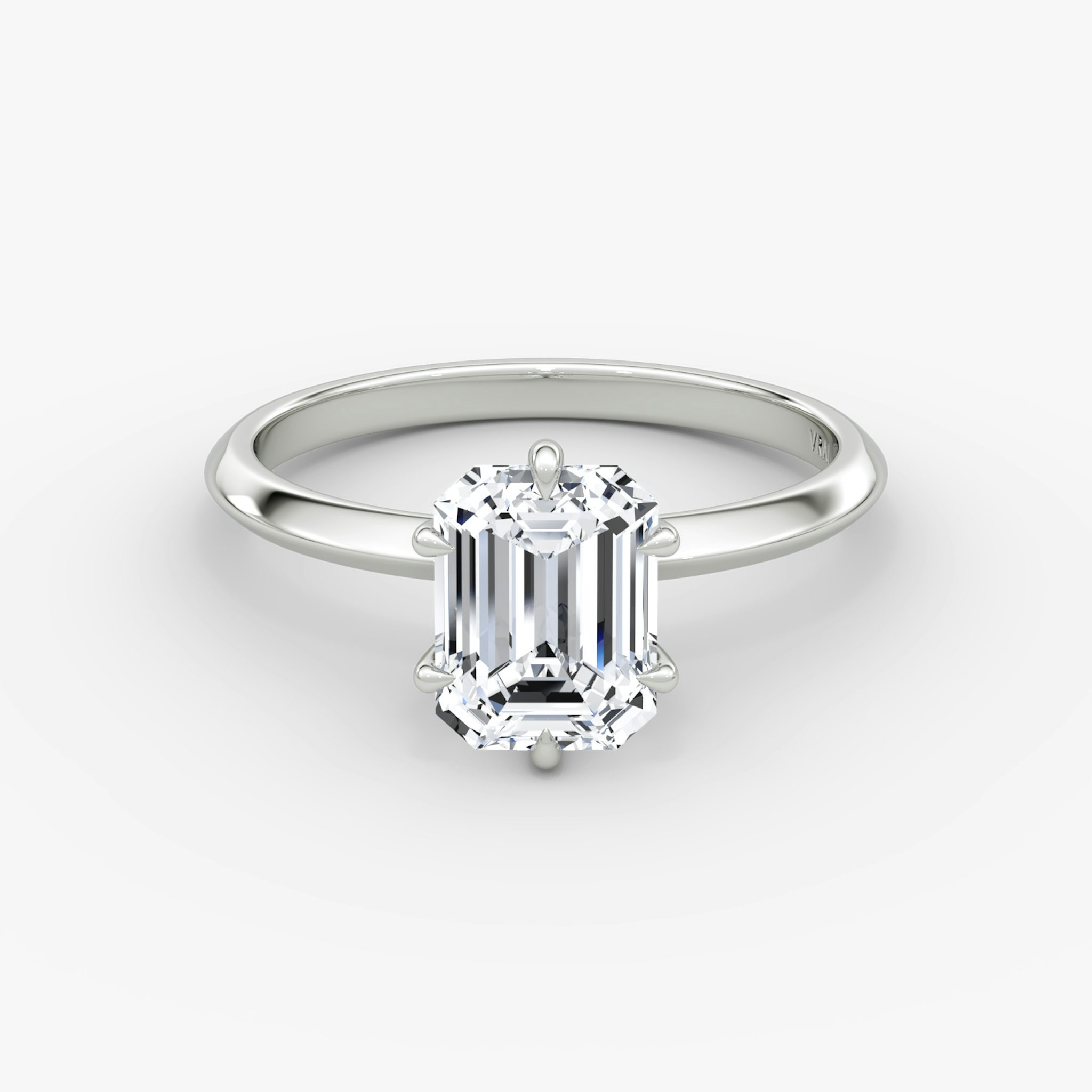 The Knife-Edge | Emerald | 18k | White Gold | bandAccent: Plain | hiddenHalo: no | diamondOrientation: vertical | caratWeight: other