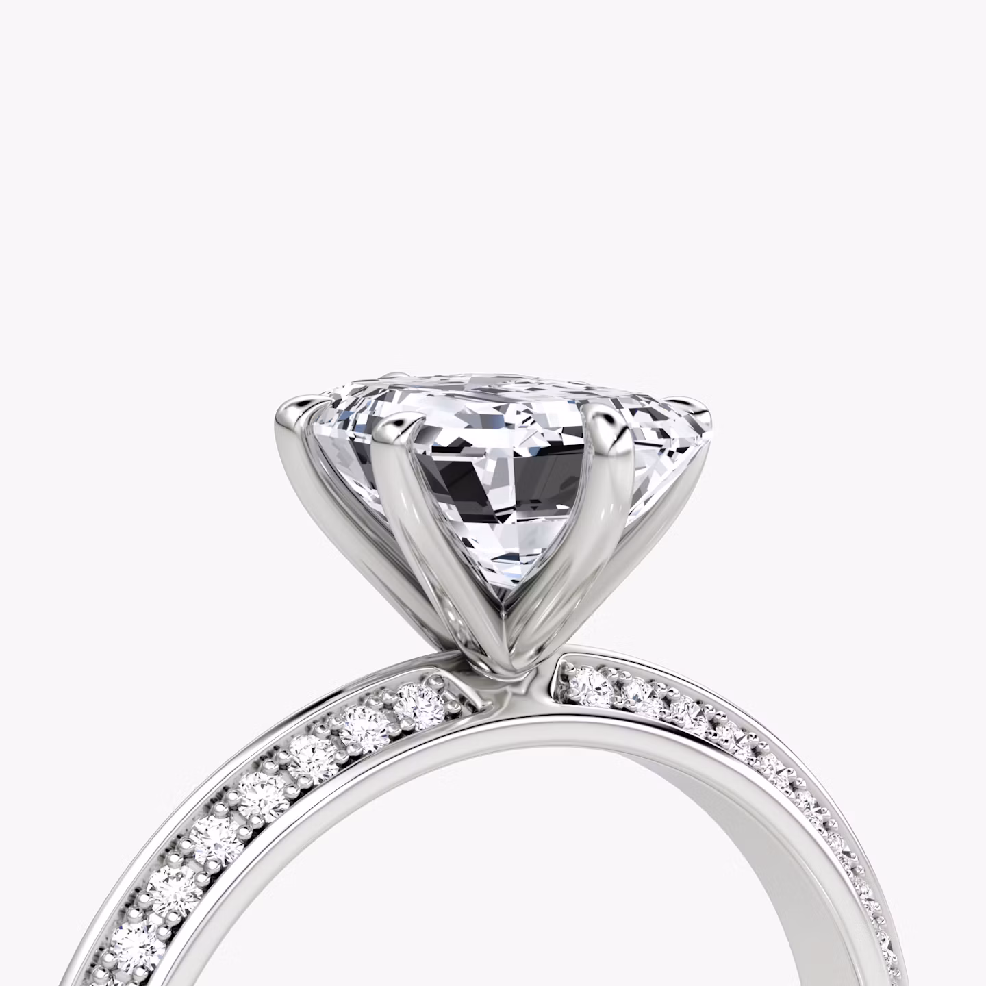 Knife-Edge | Emerald | Platin | bandAccent: Mit Pavé-Besatz | hiddenHalo: no | diamondOrientation: vertical | caratWeight: other
