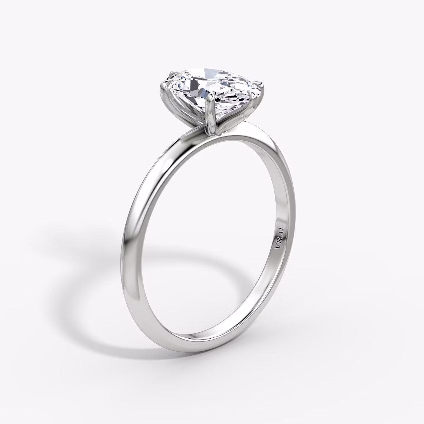 The Knife-Edge | Oval | Platinum | bandAccent: Plain | hiddenHalo: no | diamondOrientation: vertical | caratWeight: other