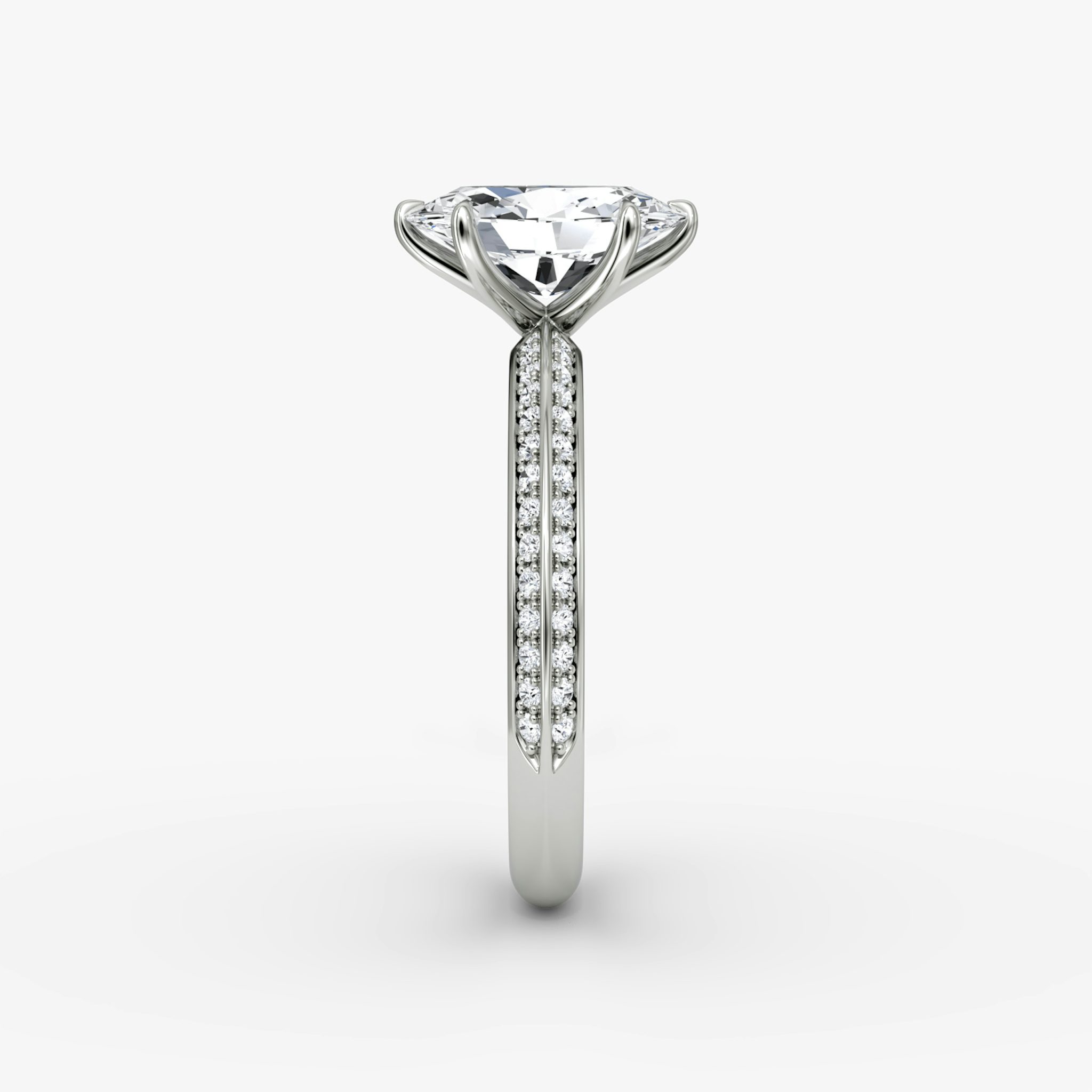 The Knife-Edge | Oval | 18k | White Gold | bandAccent: Pavé | hiddenHalo: no | diamondOrientation: vertical | caratWeight: other