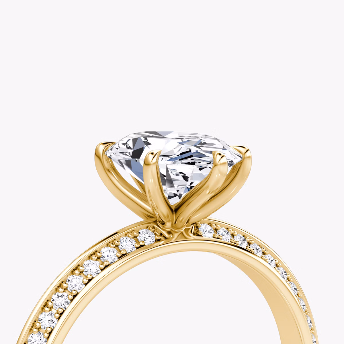 Knife-Edge | Oval | 18k | Gelbgold | bandAccent: Mit Pavé-Besatz | hiddenHalo: no | diamondOrientation: vertical | caratWeight: other