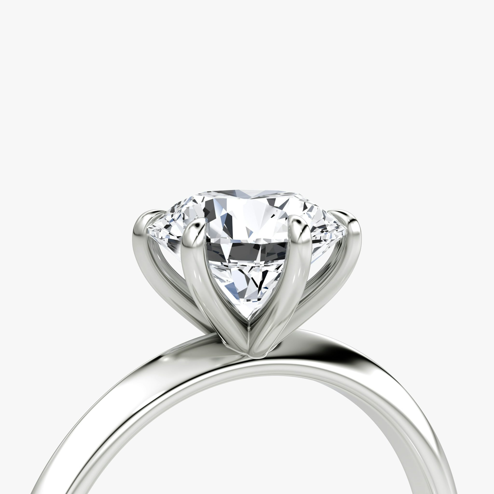 The Knife-Edge | Round Brilliant | Platinum | bandAccent: Plain | caratWeight: 1.0ct | hiddenHalo: no | diamondOrientation: vertical