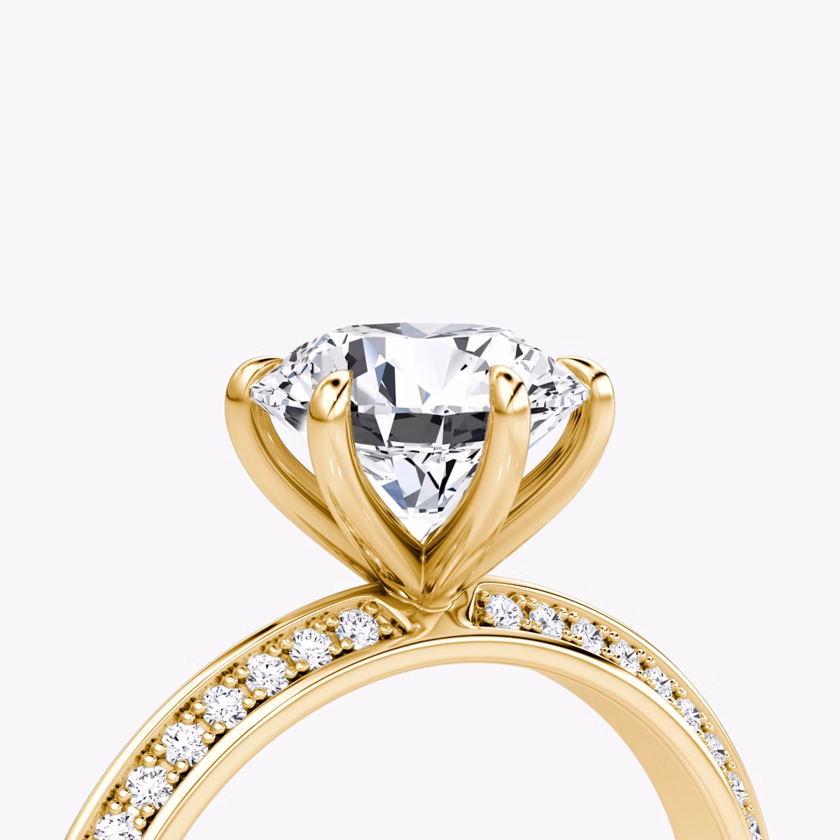 The Knife-Edge | Round Brilliant | 18k | Yellow Gold | bandAccent: Pavé | caratWeight: other | hiddenHalo: no | diamondOrientation: vertical