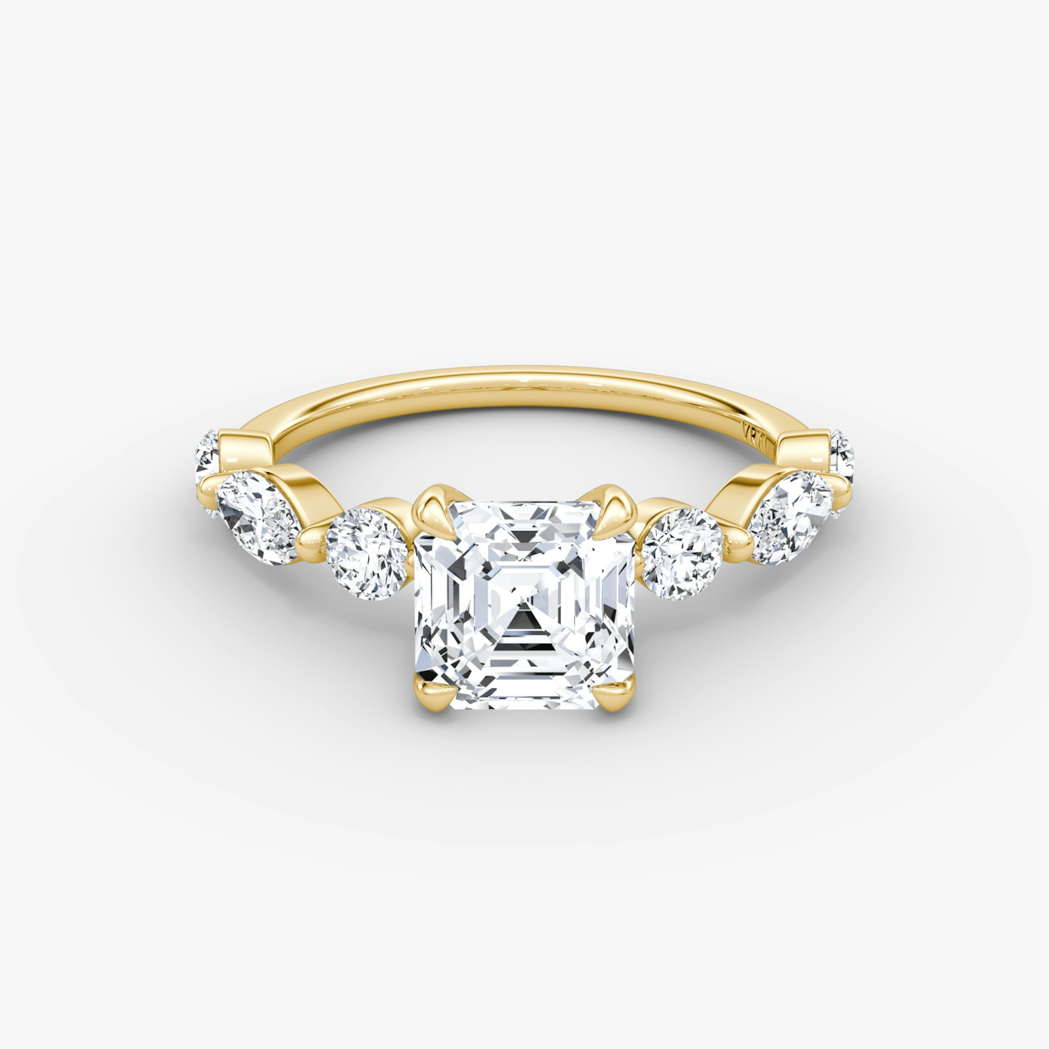 The Mixed Shape Single Shared Prong | Asscher | 18k | Yellow Gold | bandAccent: Plain | diamondOrientation: vertical | caratWeight: other