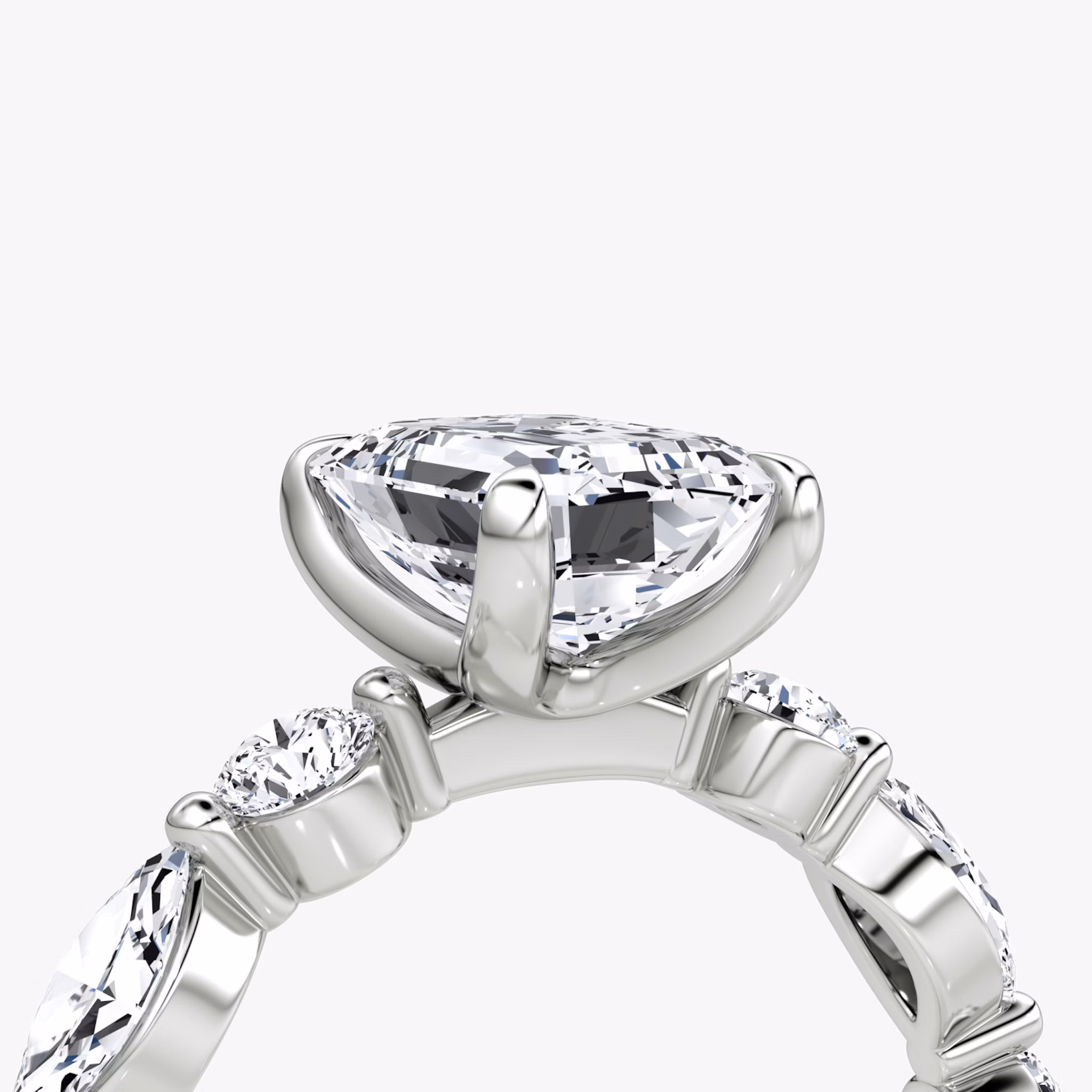 The Mixed Shape Single Shared Prong | Emerald | 18k | White Gold | bandAccent: Plain | diamondOrientation: vertical | caratWeight: other