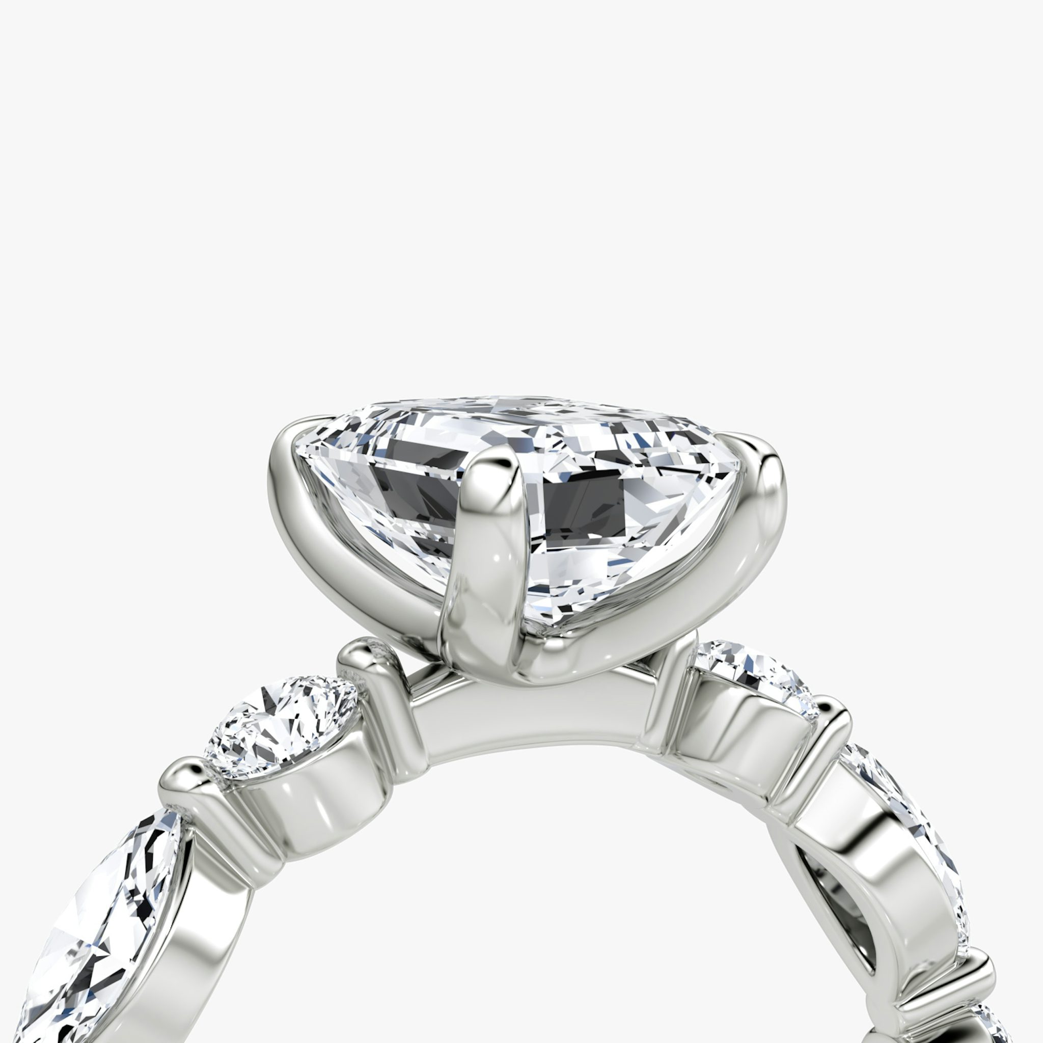 The Mixed Shape Single Shared Prong | Emerald | 18k | White Gold | bandAccent: Plain | diamondOrientation: vertical | caratWeight: other