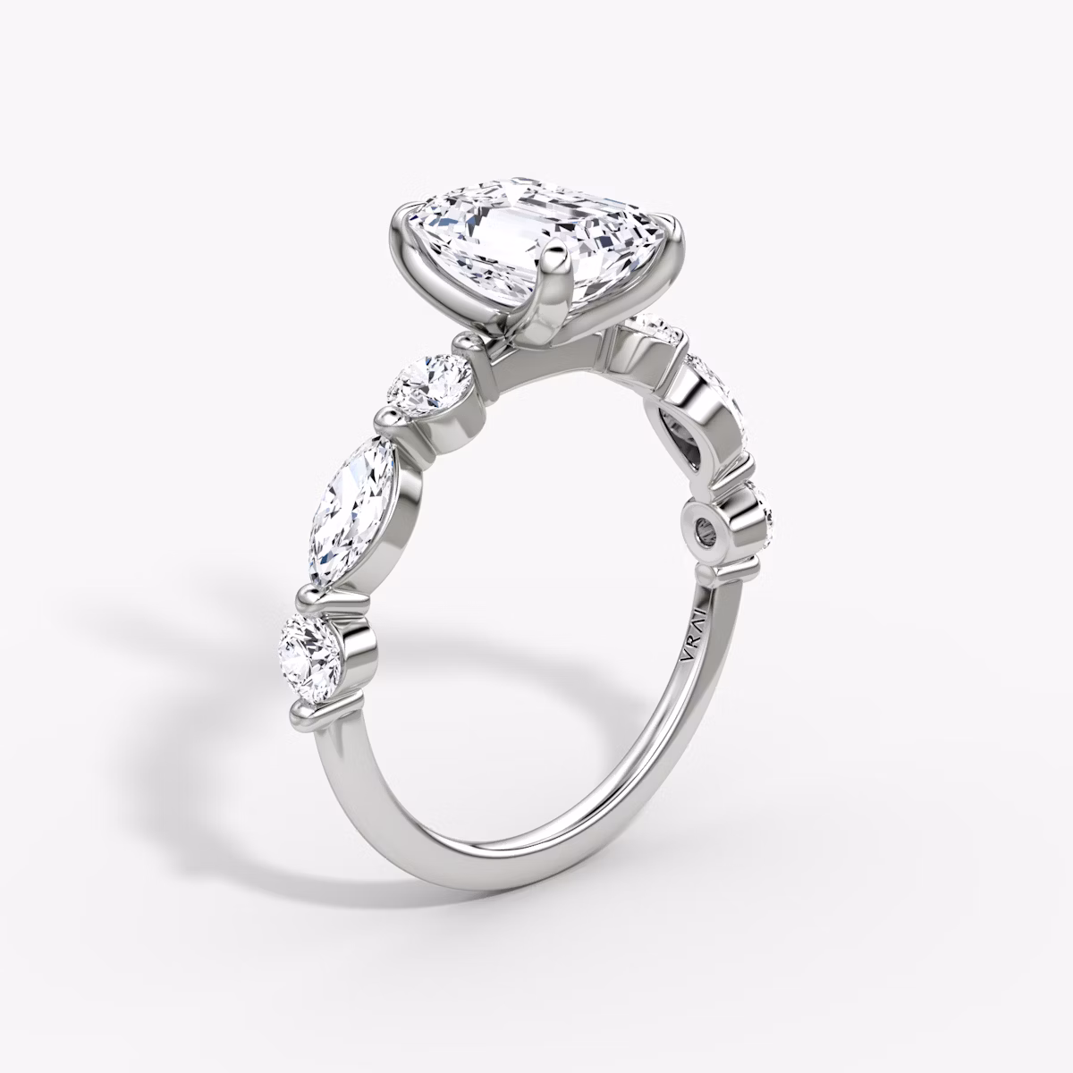 The Mixed Shape Single Shared Prong | Emerald | 18k | White Gold | bandAccent: Plain | diamondOrientation: vertical | caratWeight: other