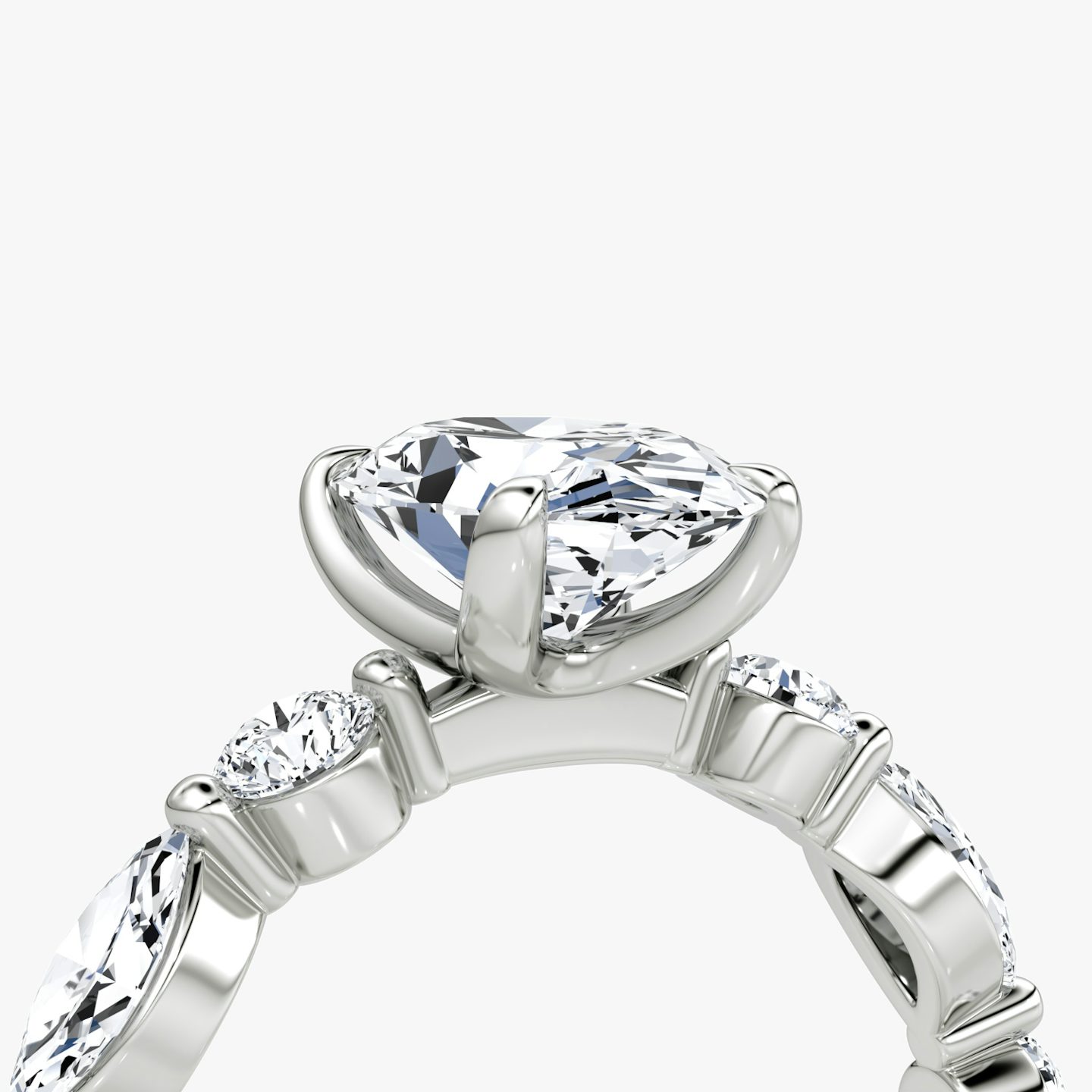 The Mixed Shape Single Shared Prong | Oval | 18k | White Gold | bandAccent: Plain | diamondOrientation: vertical | caratWeight: other