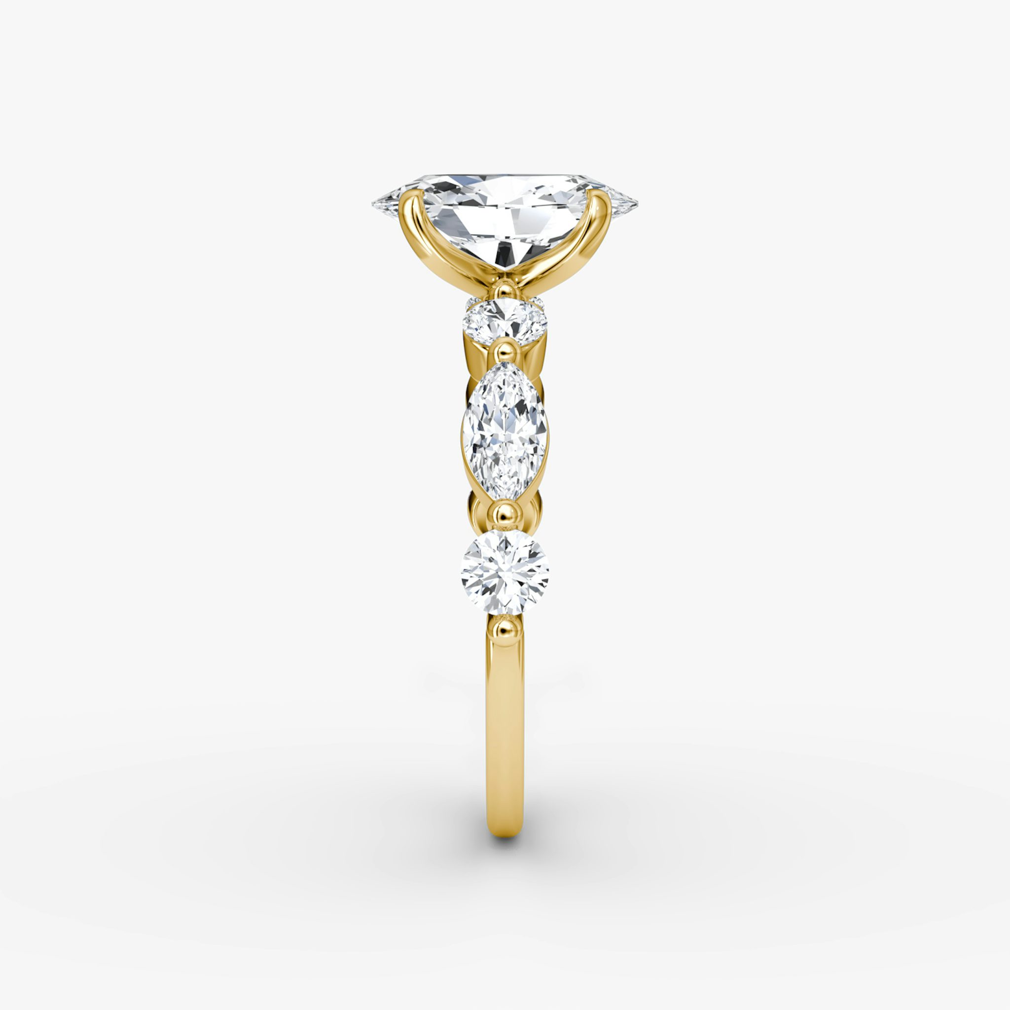 The Mixed Shape Single Shared Prong | Oval | 18k | Yellow Gold | bandAccent: Plain | diamondOrientation: vertical | caratWeight: other
