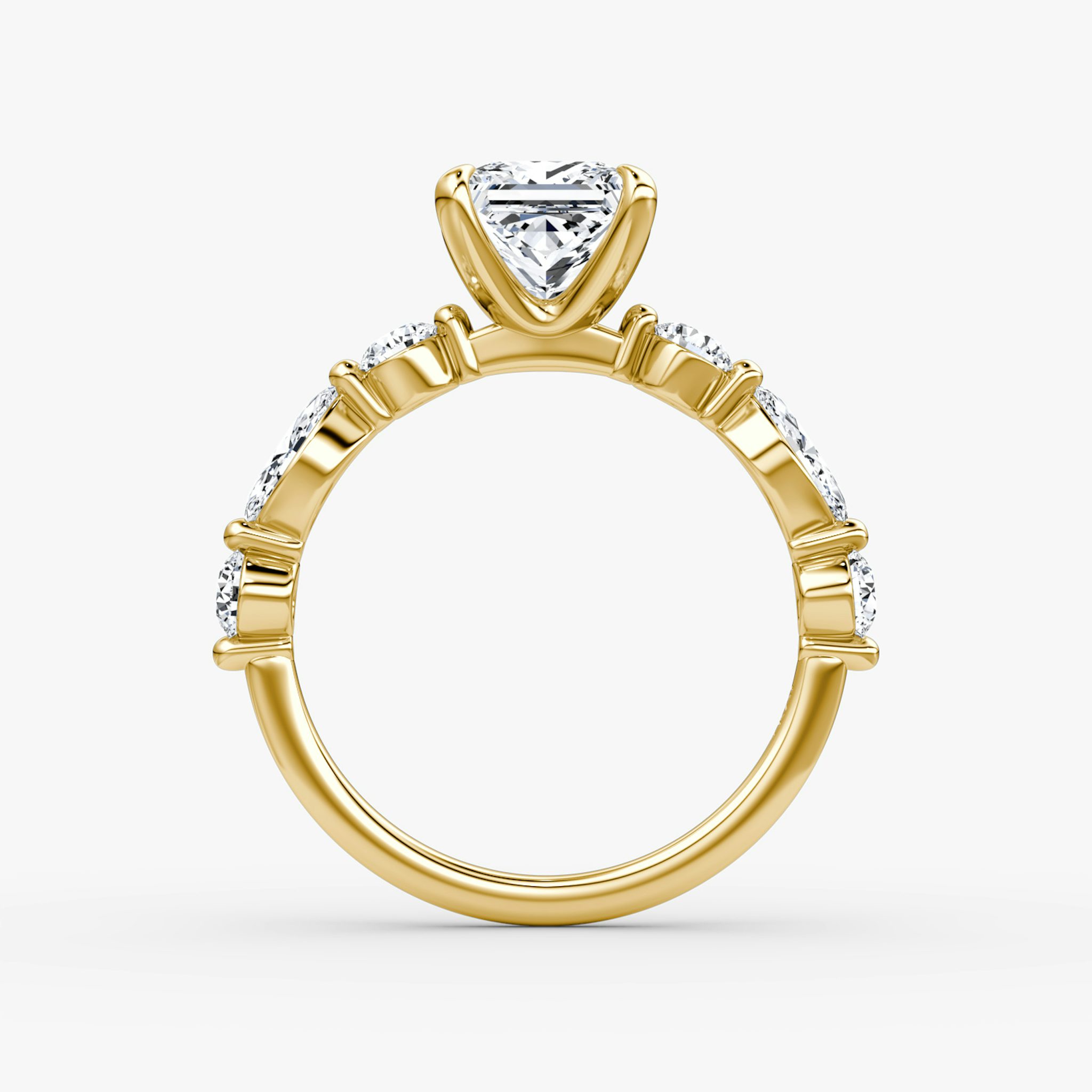The Mixed Shape Single Shared Prong | Princess | 18k | Yellow Gold | bandAccent: Plain | diamondOrientation: vertical | caratWeight: other