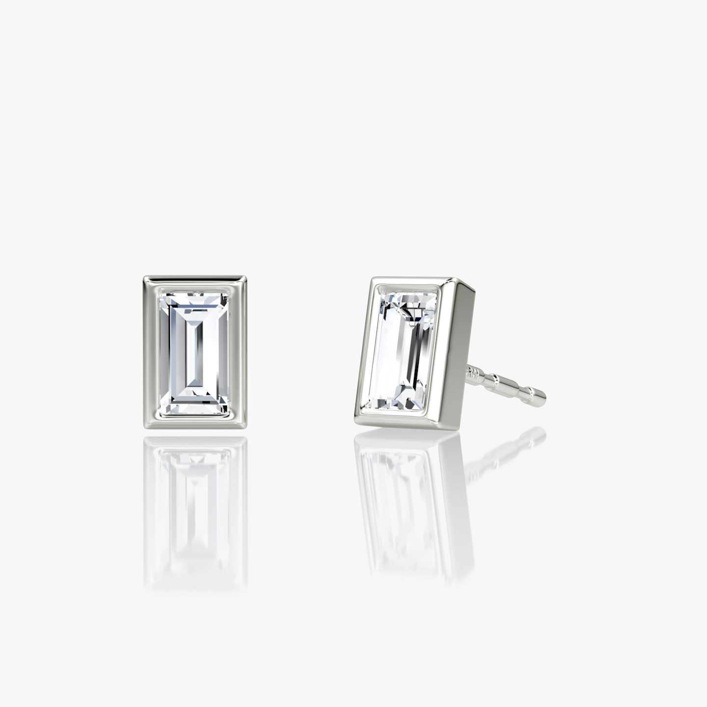 Bezel Solitaire Stud | Baguette | 14k | White Gold | caratWeight: 0.25ct