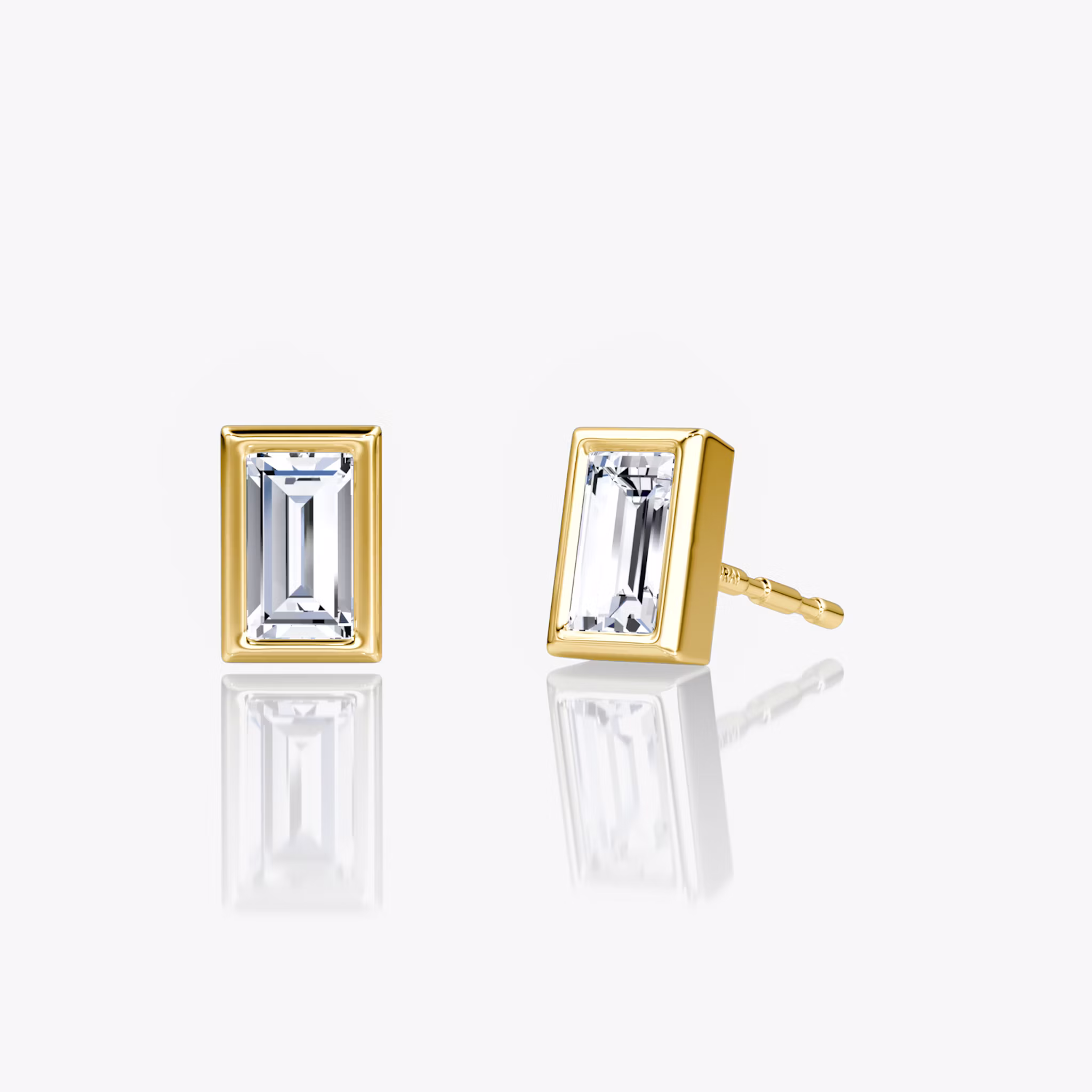 Bezel Solitaire Stud Baguette | Yellow Gold